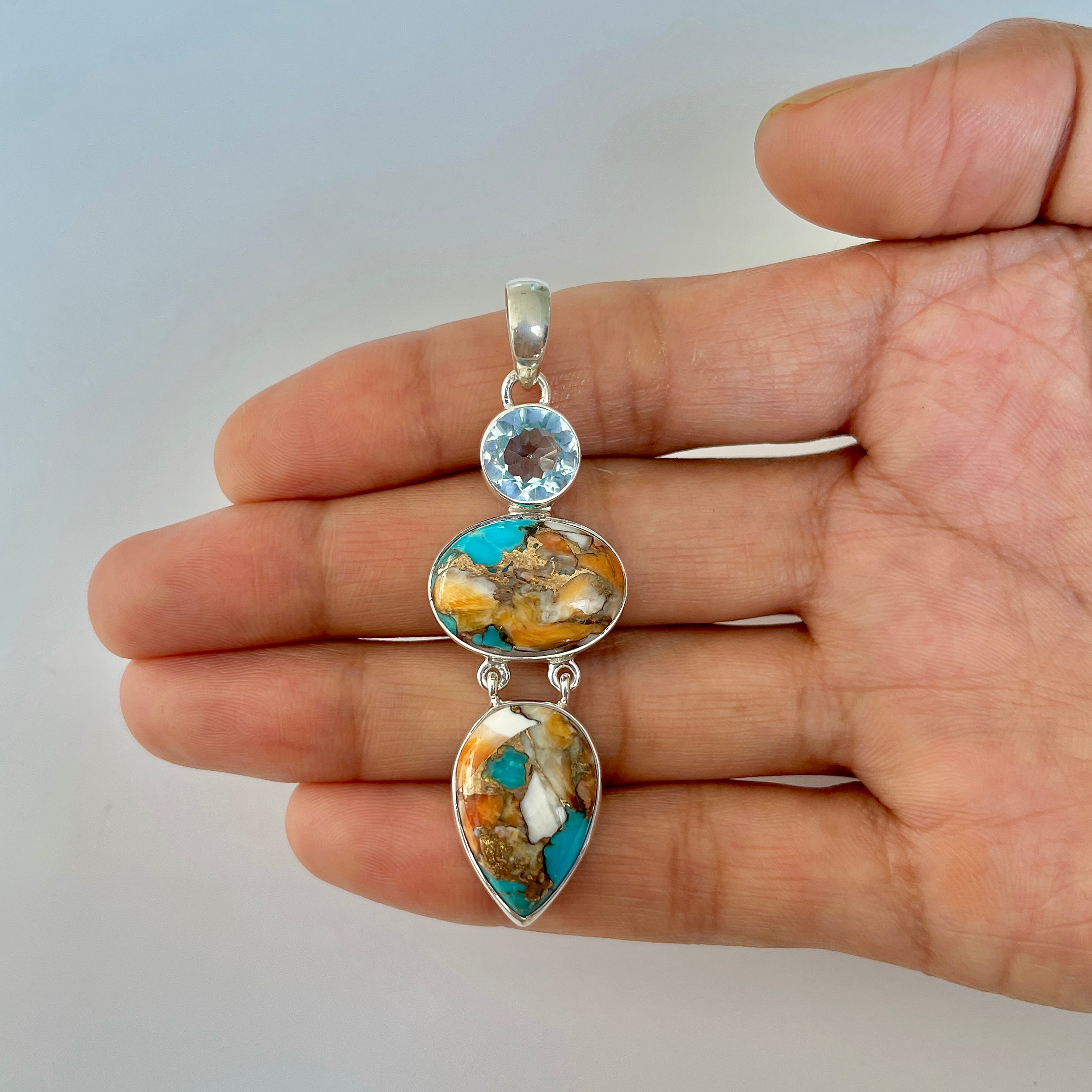 Spiny Oyster Turquoise Pendant-(TRO-1-47)