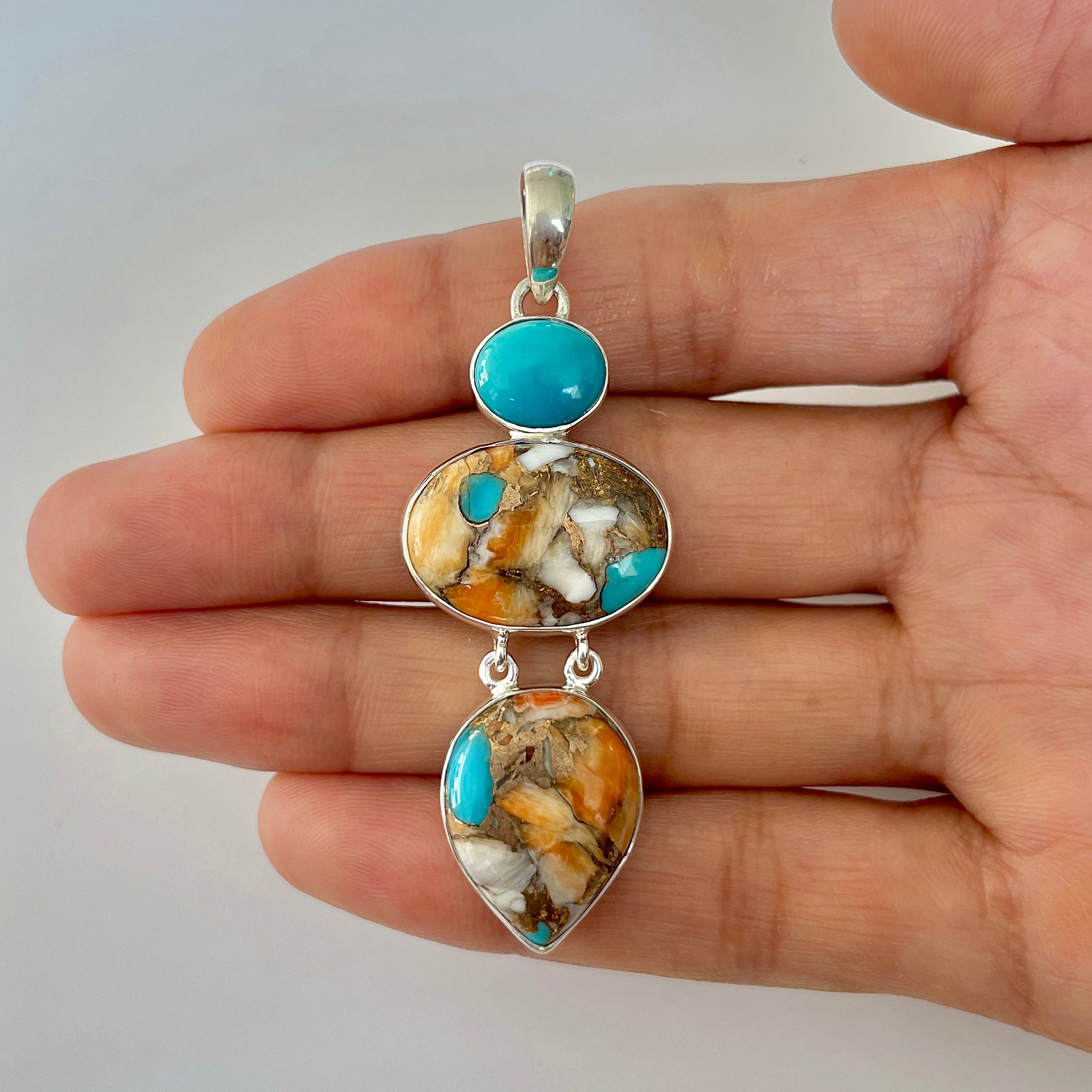 Spiny Oyster Turquoise Pendant-(TRO-1-50)
