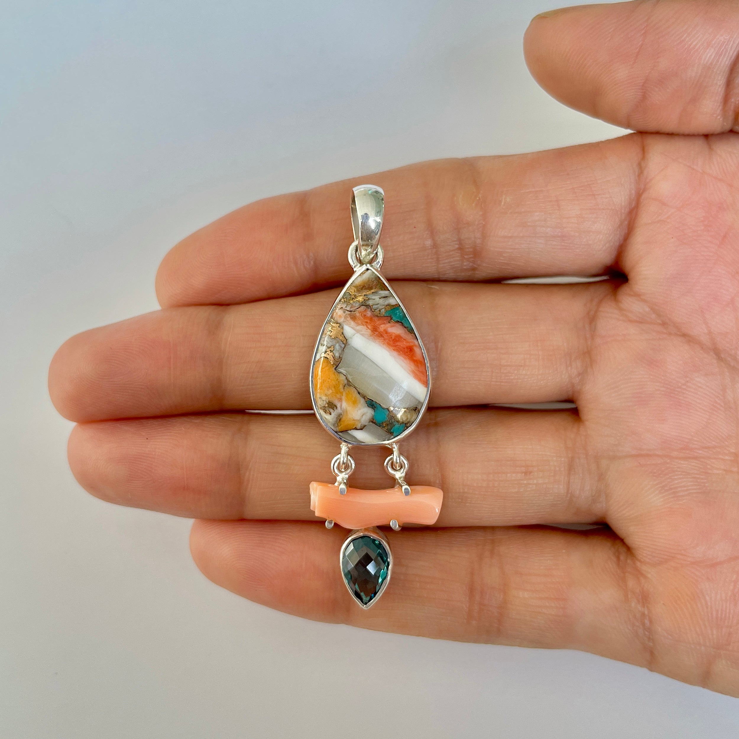 Spiny Oyster Turquoise Pendant-(TRO-1-52)