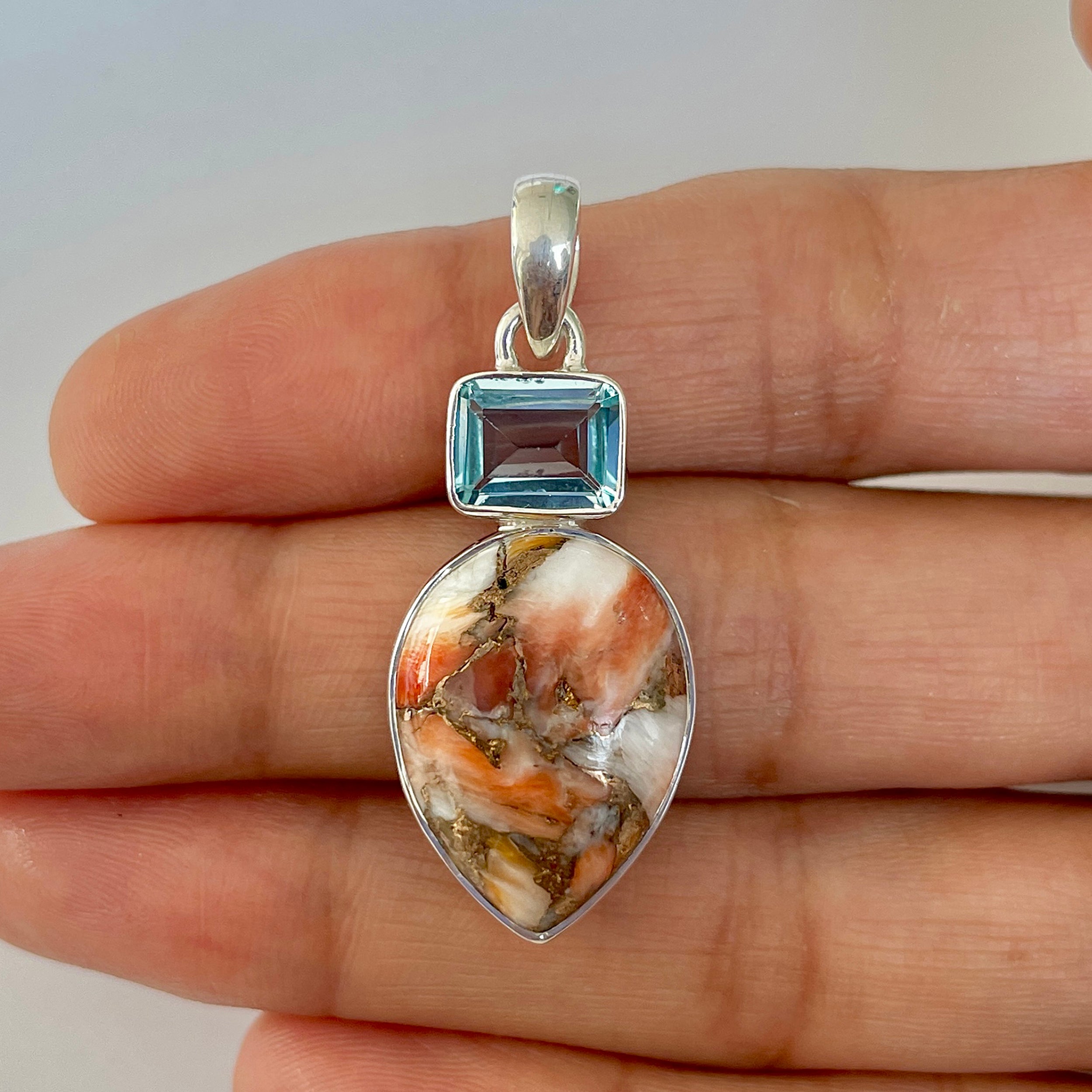 Spiny Oyster Turquoise Pendant-(TRO-1-54)