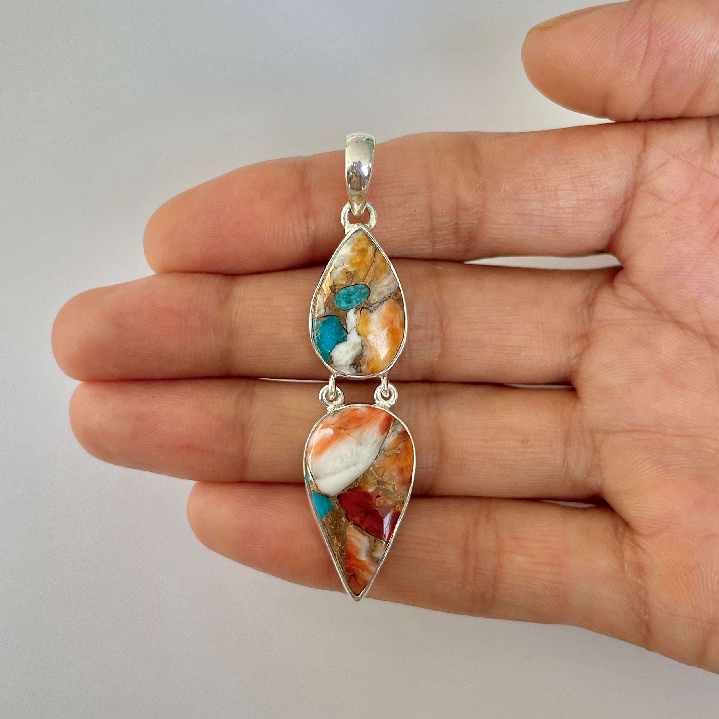 Spiny Oyster Turquoise Pendant-(TRO-1-58)