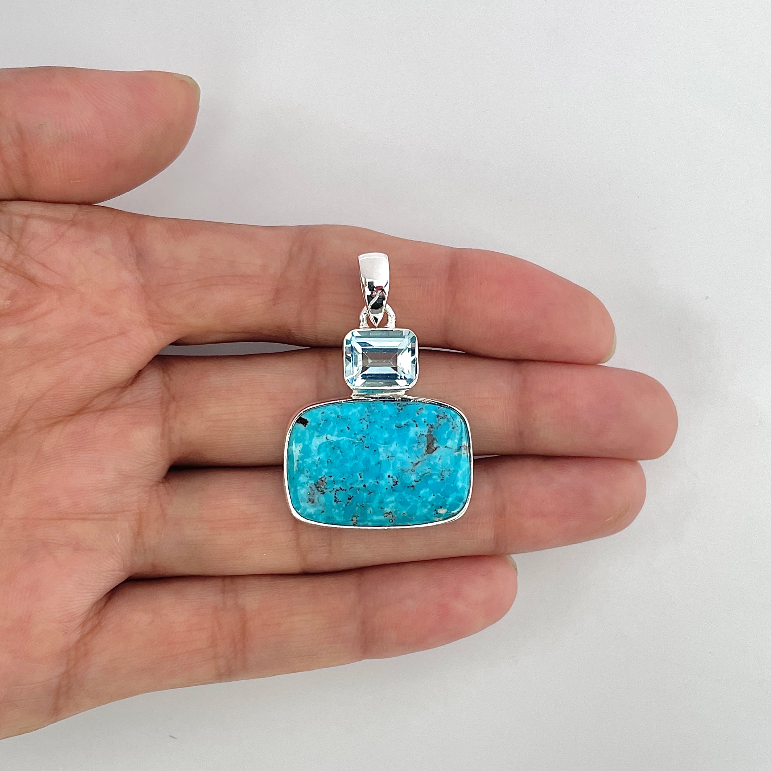 Turquoise Pendant-(TRQ-1-7)