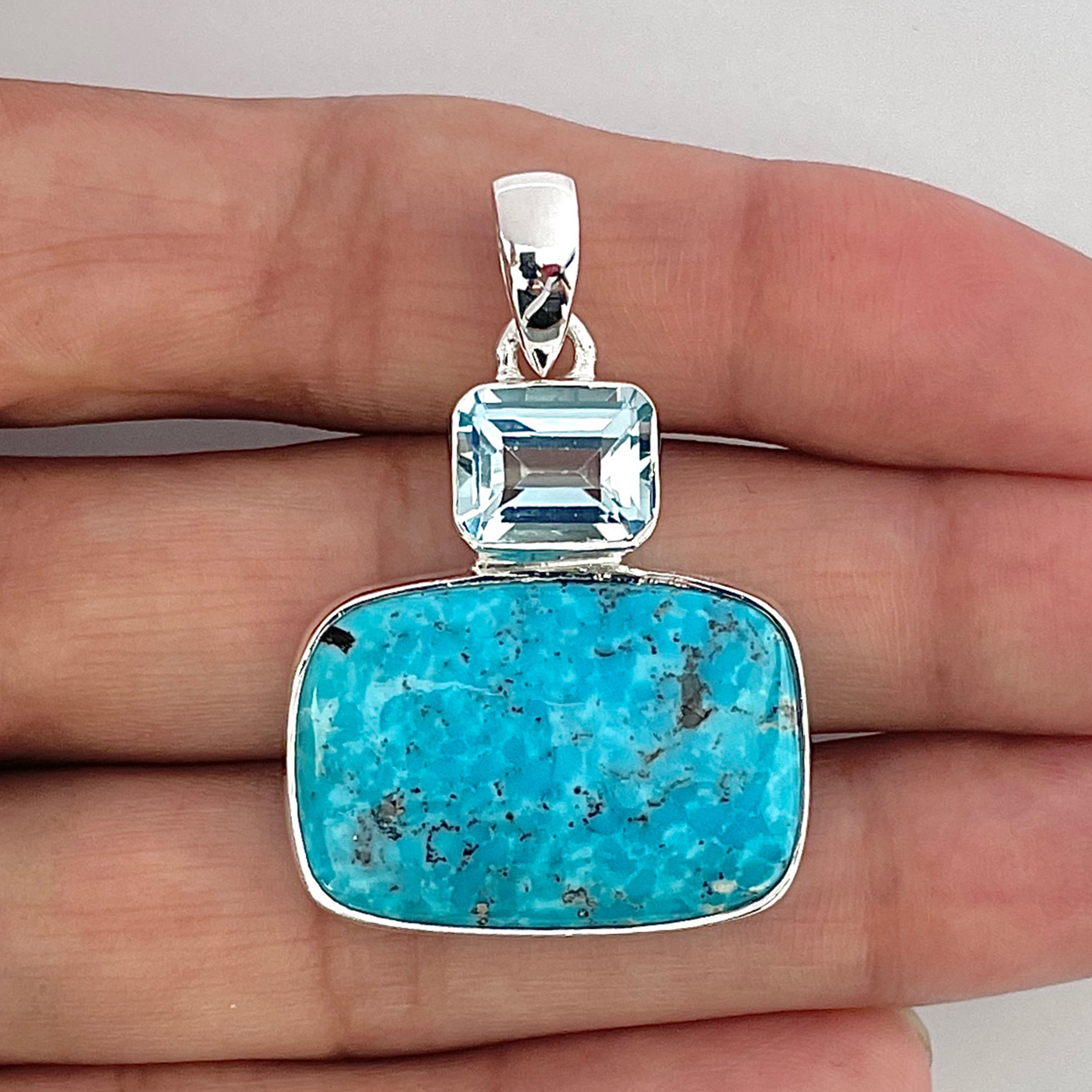 Turquoise Pendant-(TRQ-1-7)