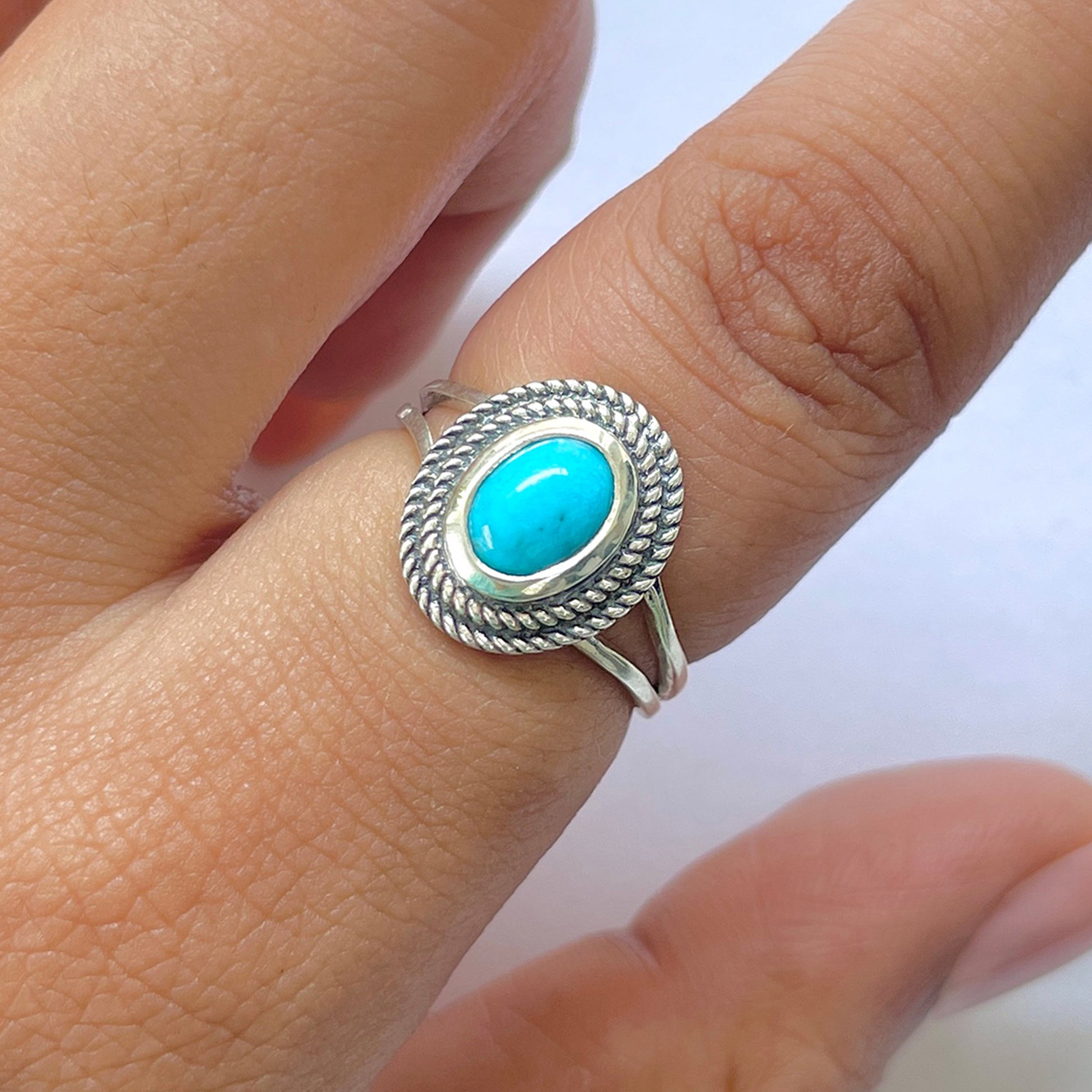 Turquoise Ring-(TRQ-RDR-1308.)