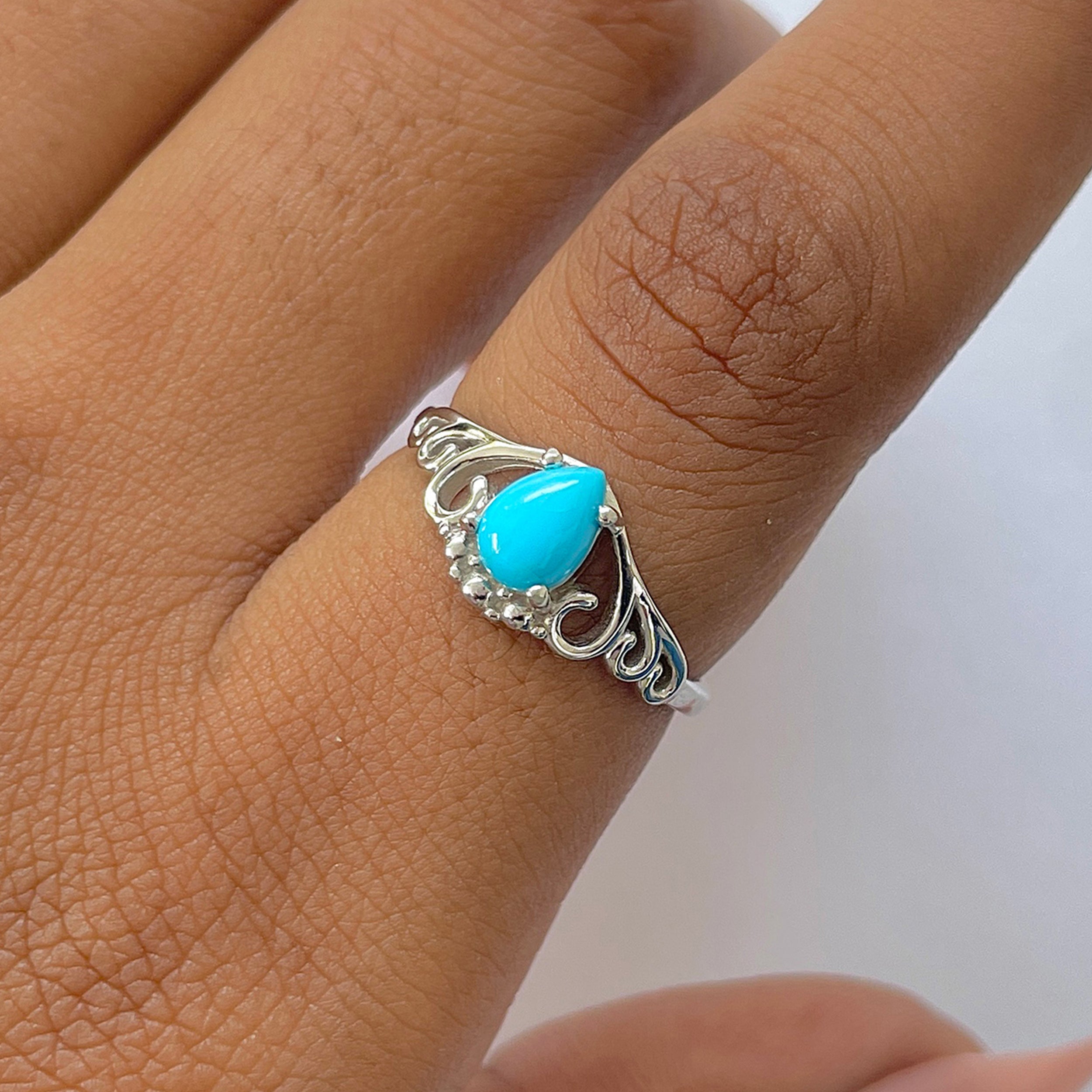 Turquoise Ring-(TRQ-RDR-1409.)