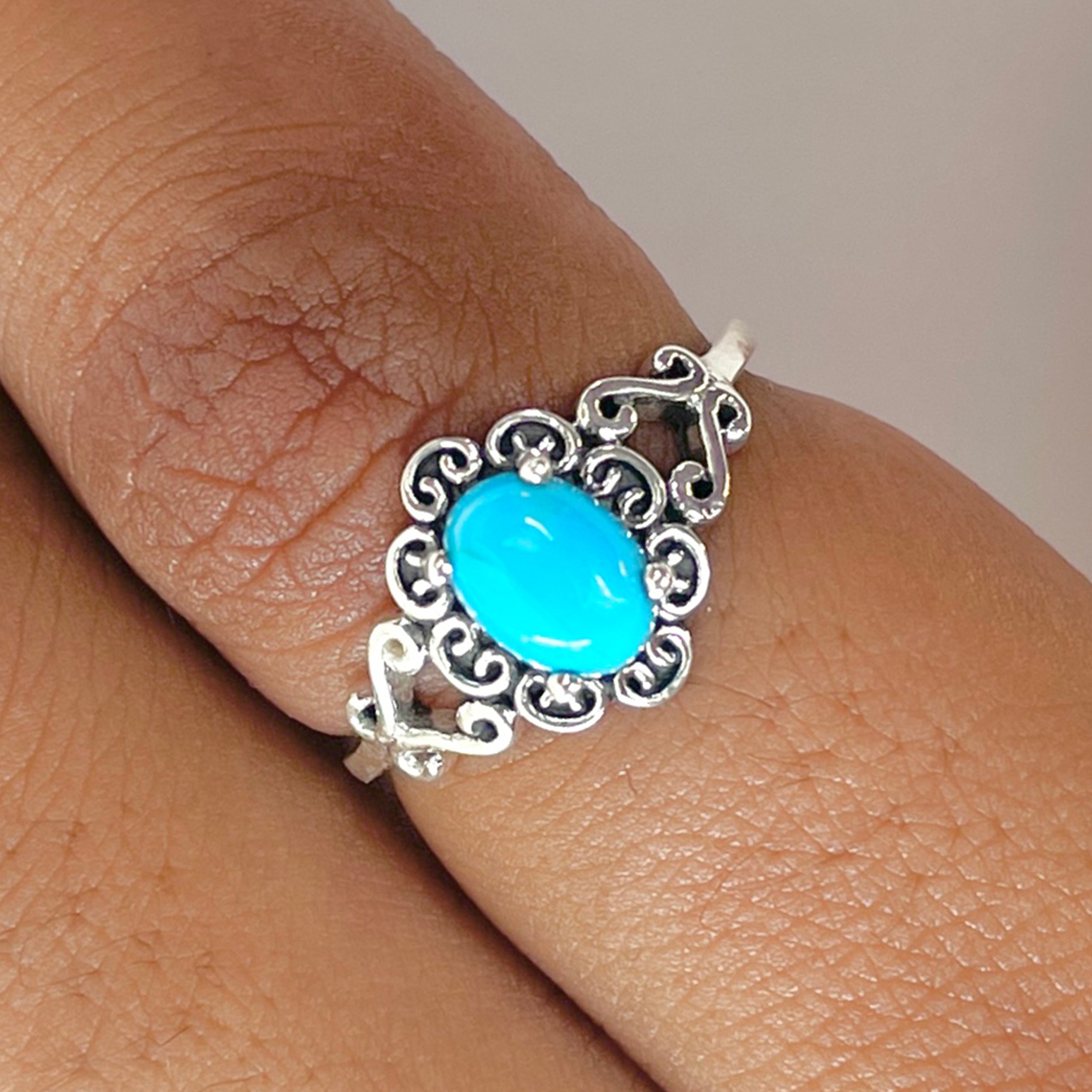 Turquoise Ring-(TRQ-RDR-1437.)