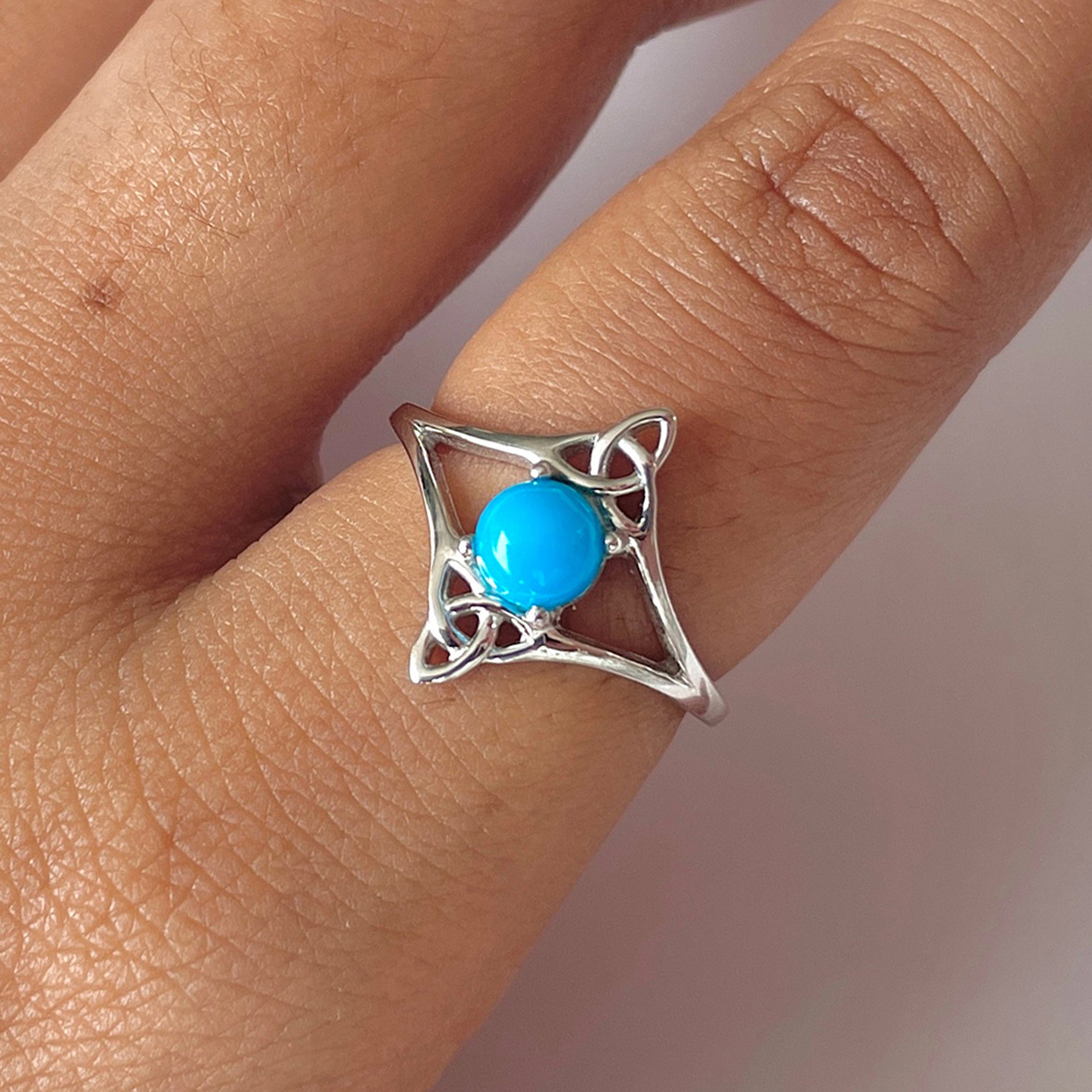 Turquoise Ring-(TRQ-RDR-1529.)