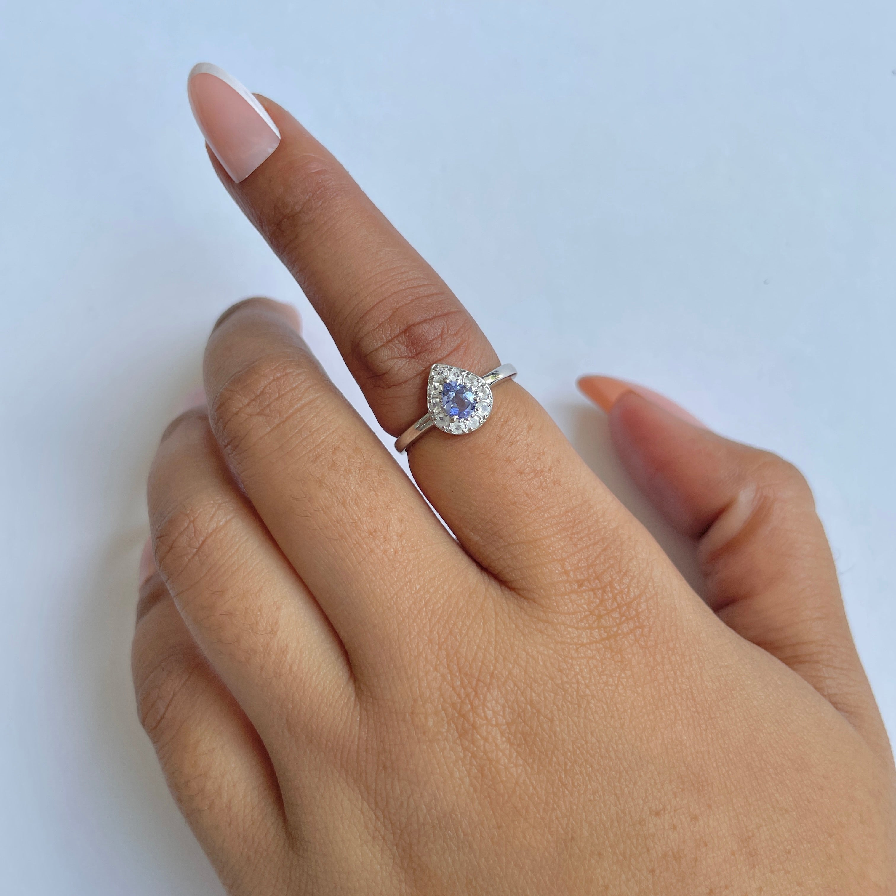 Tanzanite Ring-(TZN-RDR-2535.)