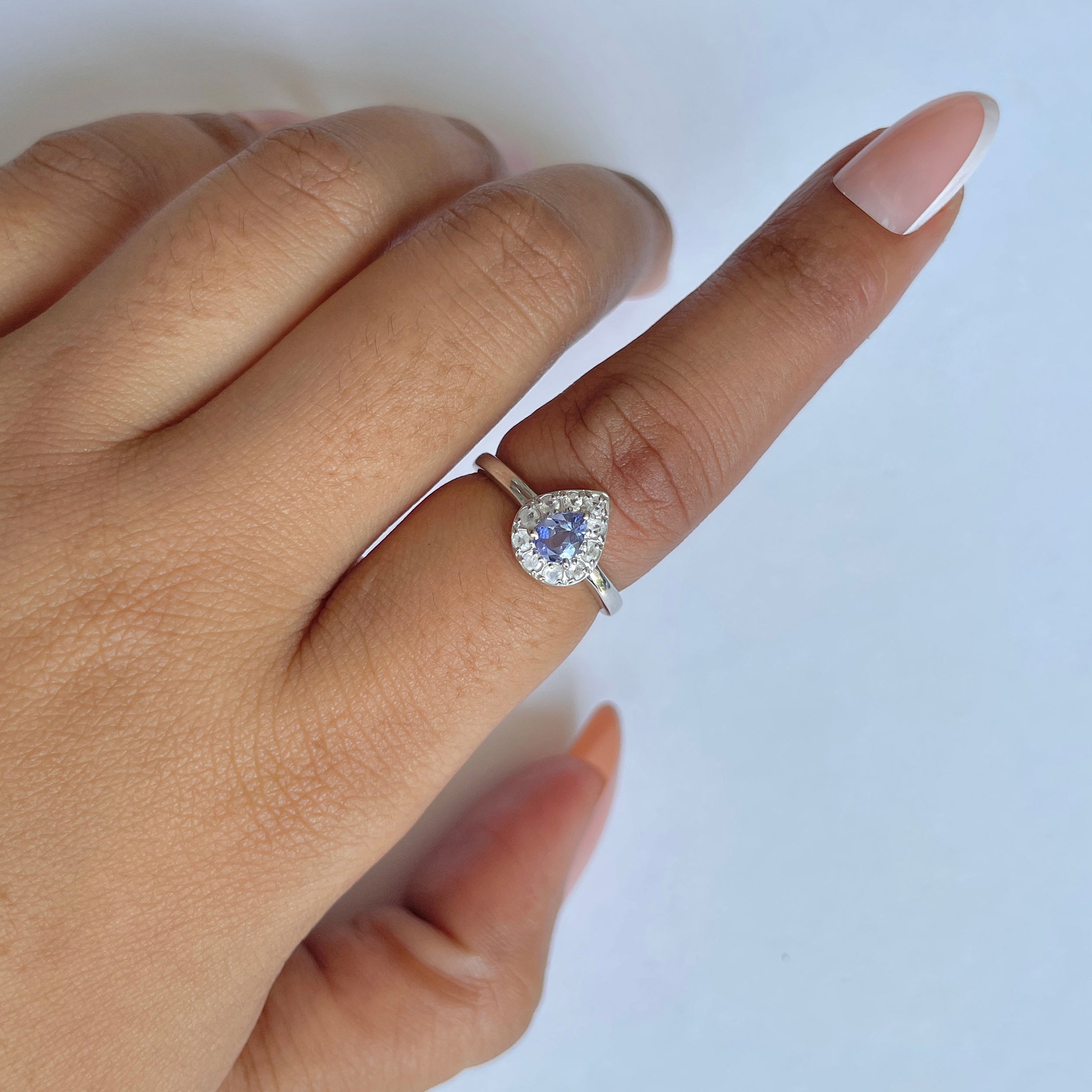 Tanzanite Ring-(TZN-RDR-2535.)
