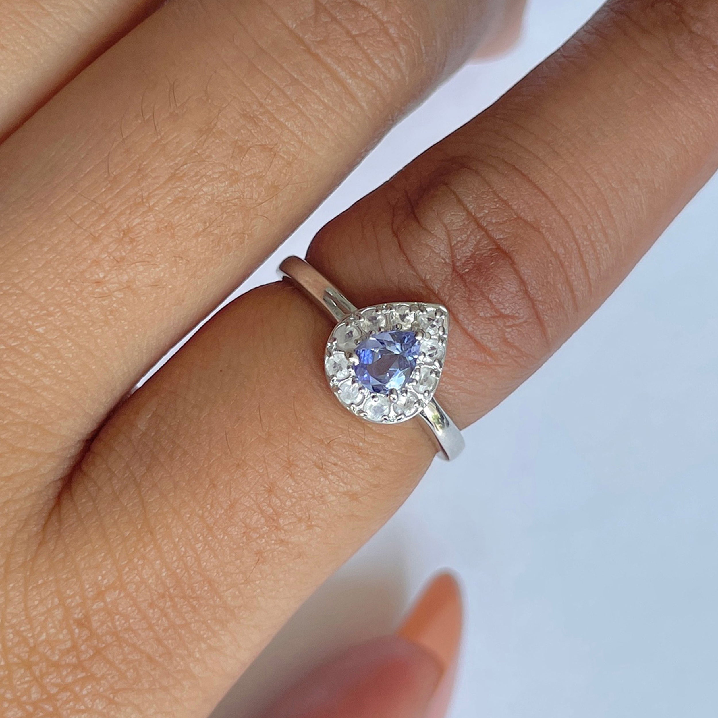 Tanzanite Ring-(TZN-RDR-2535.)