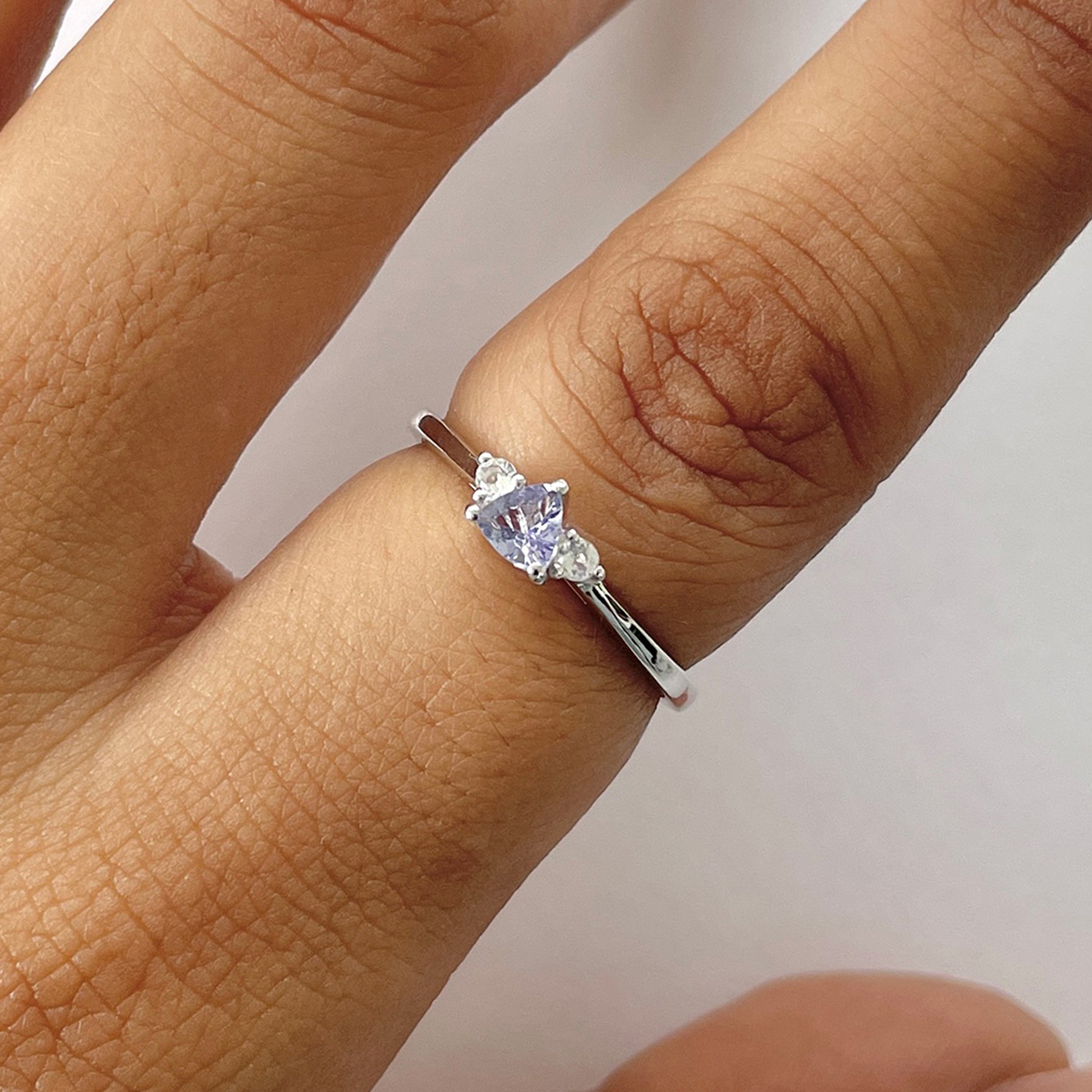 Tanzanite Ring-(TZN-RDR-2543.)