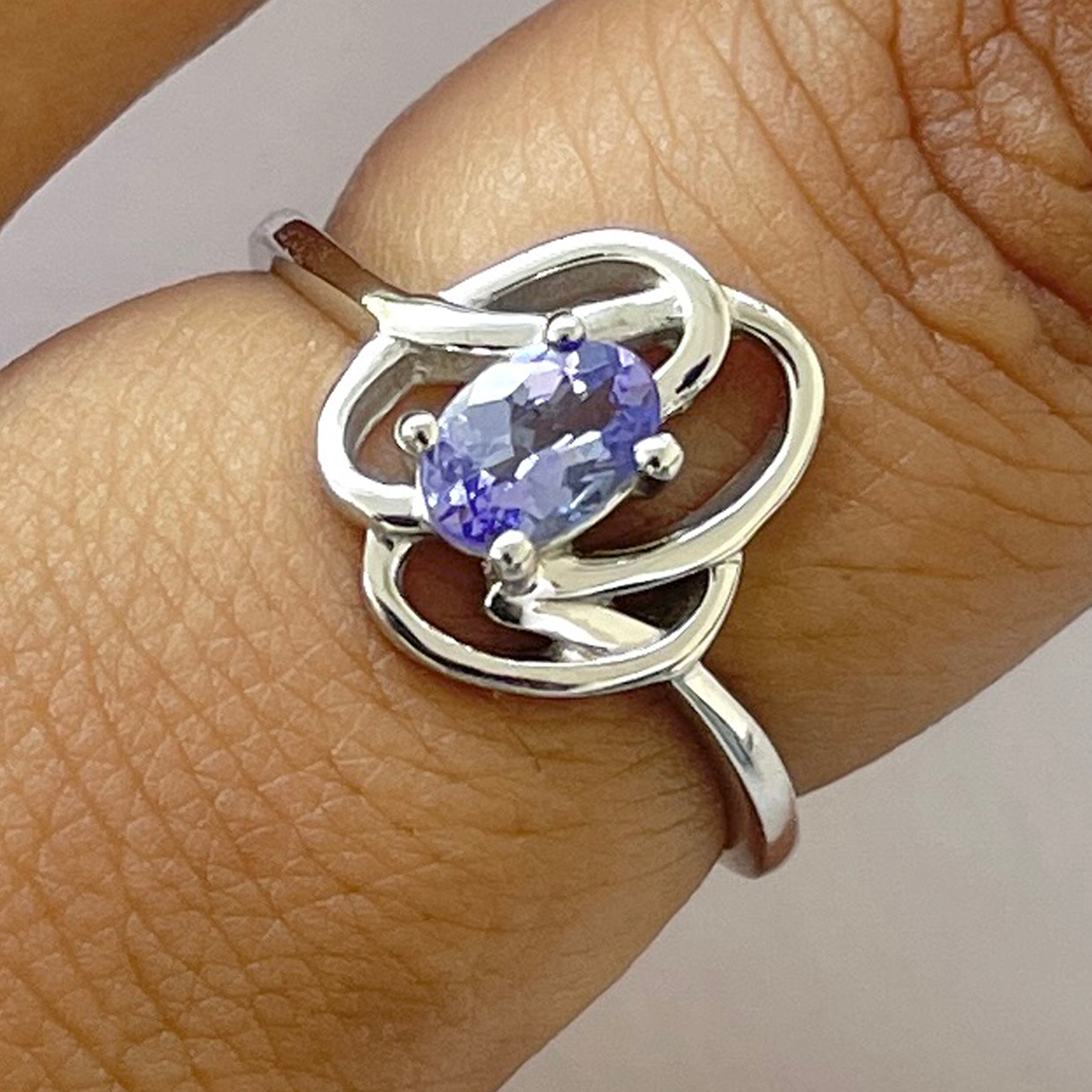 Tanzanite Ring-(TZN-RDR-2602.)