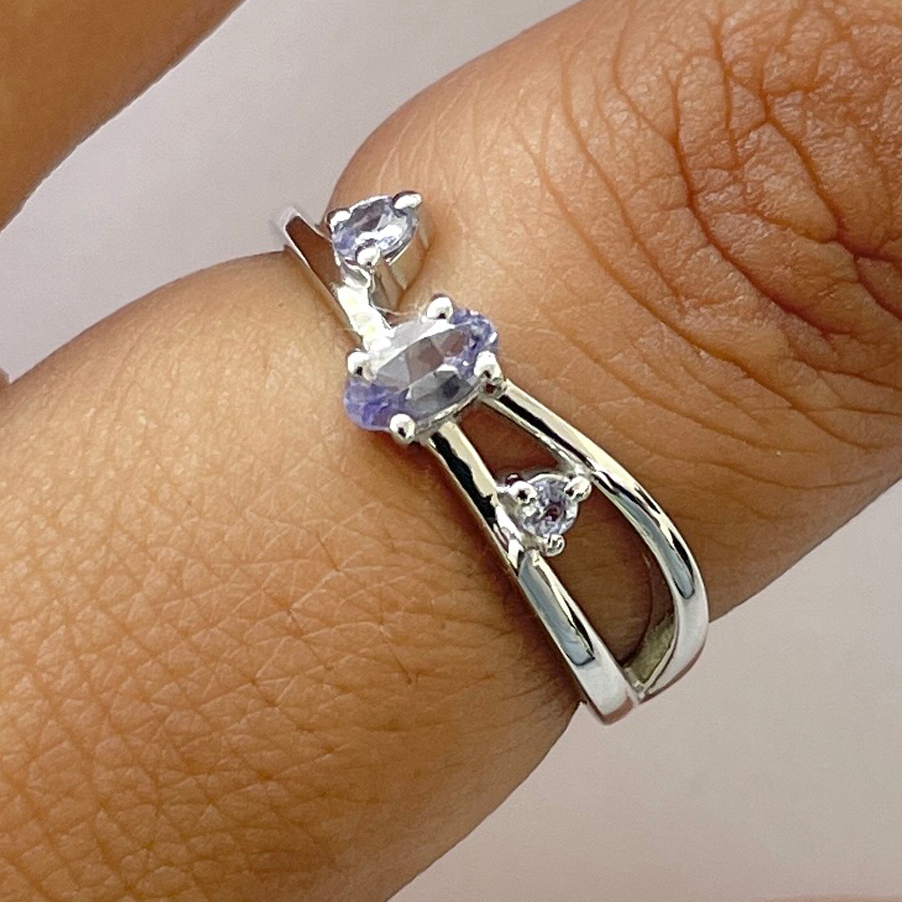 Tanzanite Ring-(TZN-RDR-2629.)