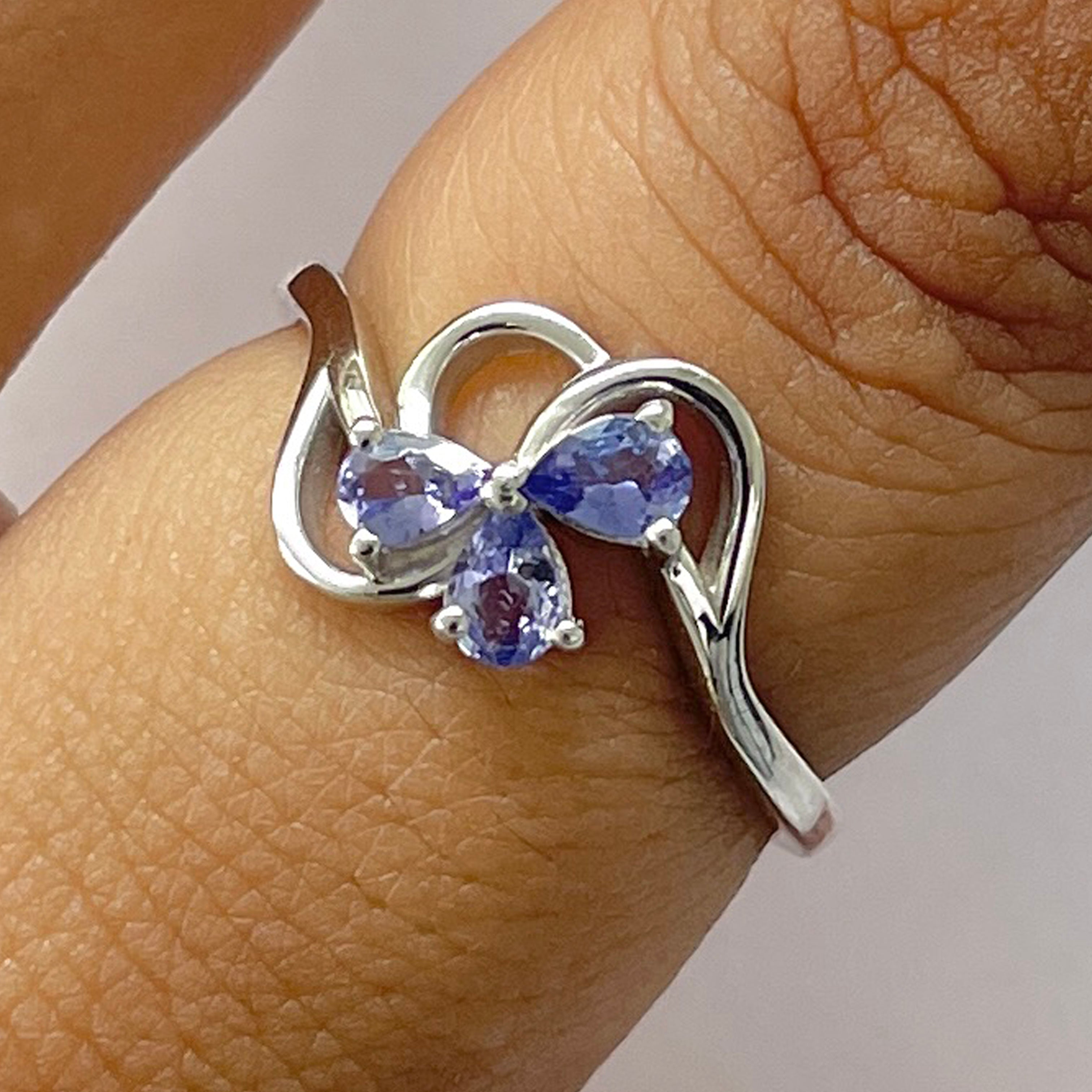 Tanzanite Ring-(TZN-RDR-2638.)