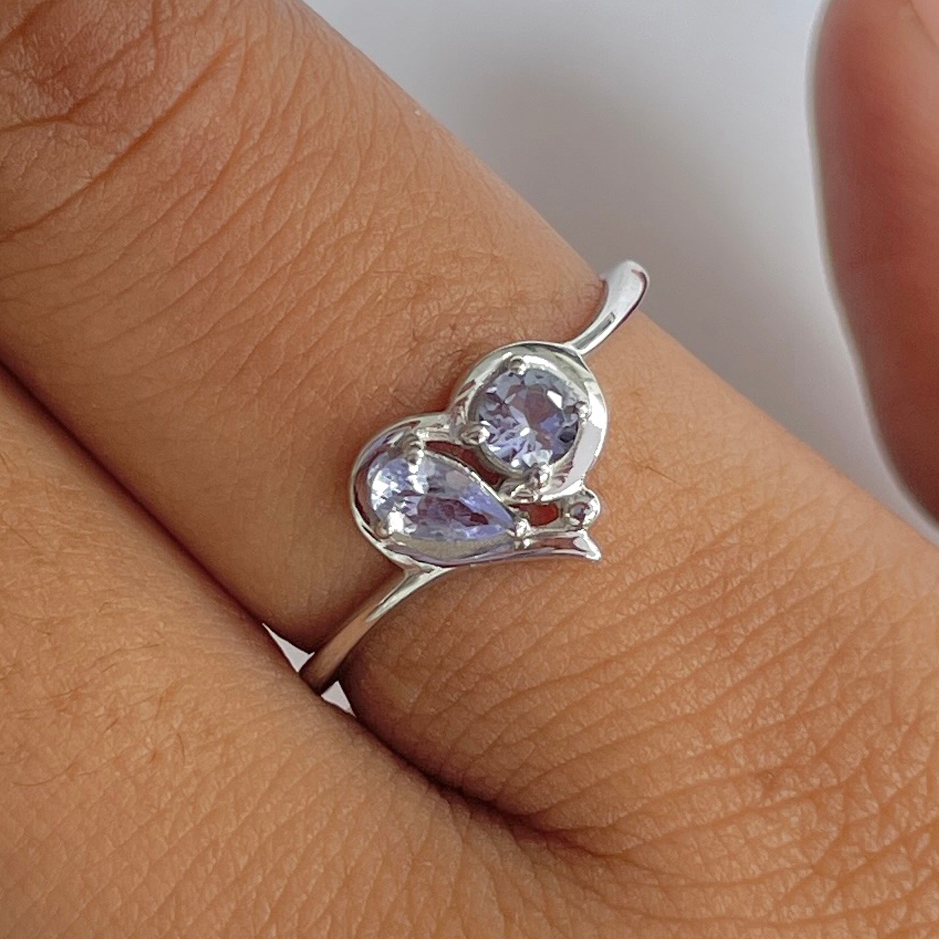 Tanzanite Ring-(TZN-RDR-2678.)