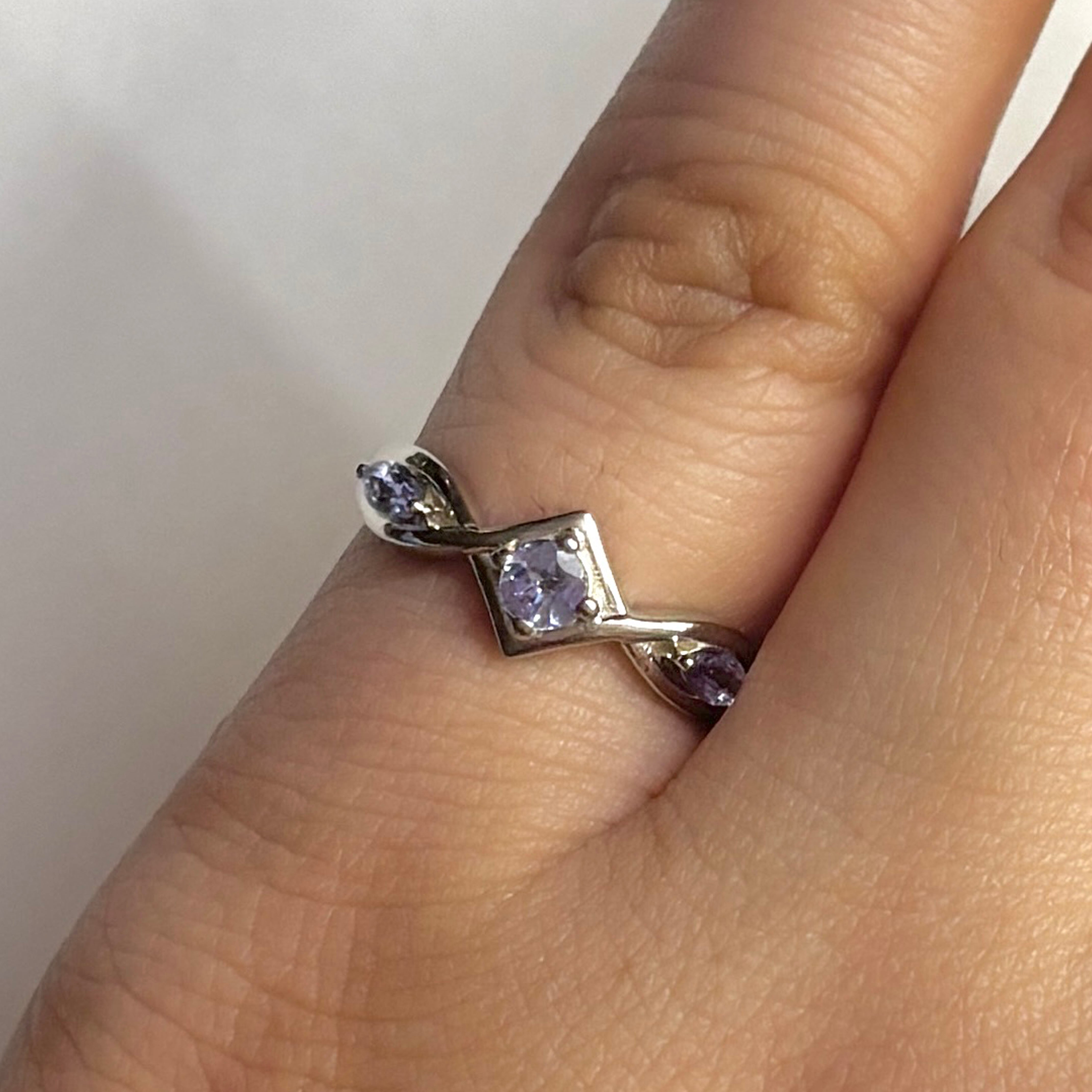 Tanzanite Ring-(TZN-RDR-2711.)