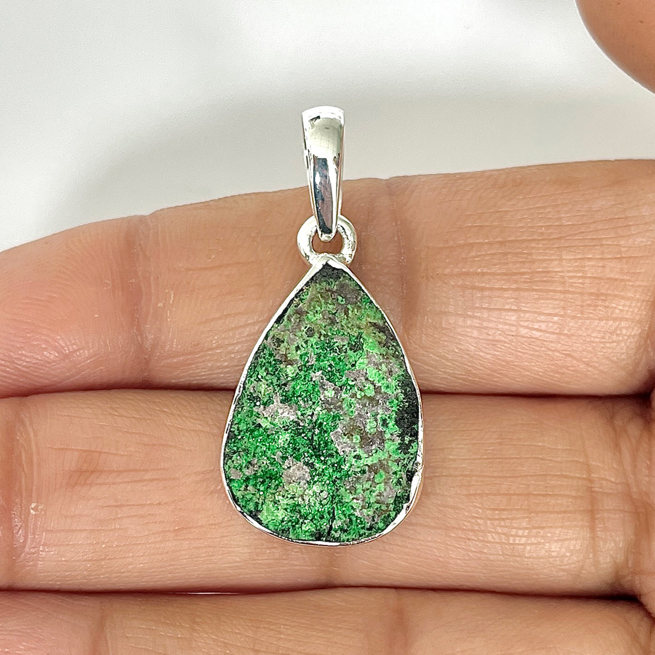 Uvarovite Pendant-(UVR-1-24)