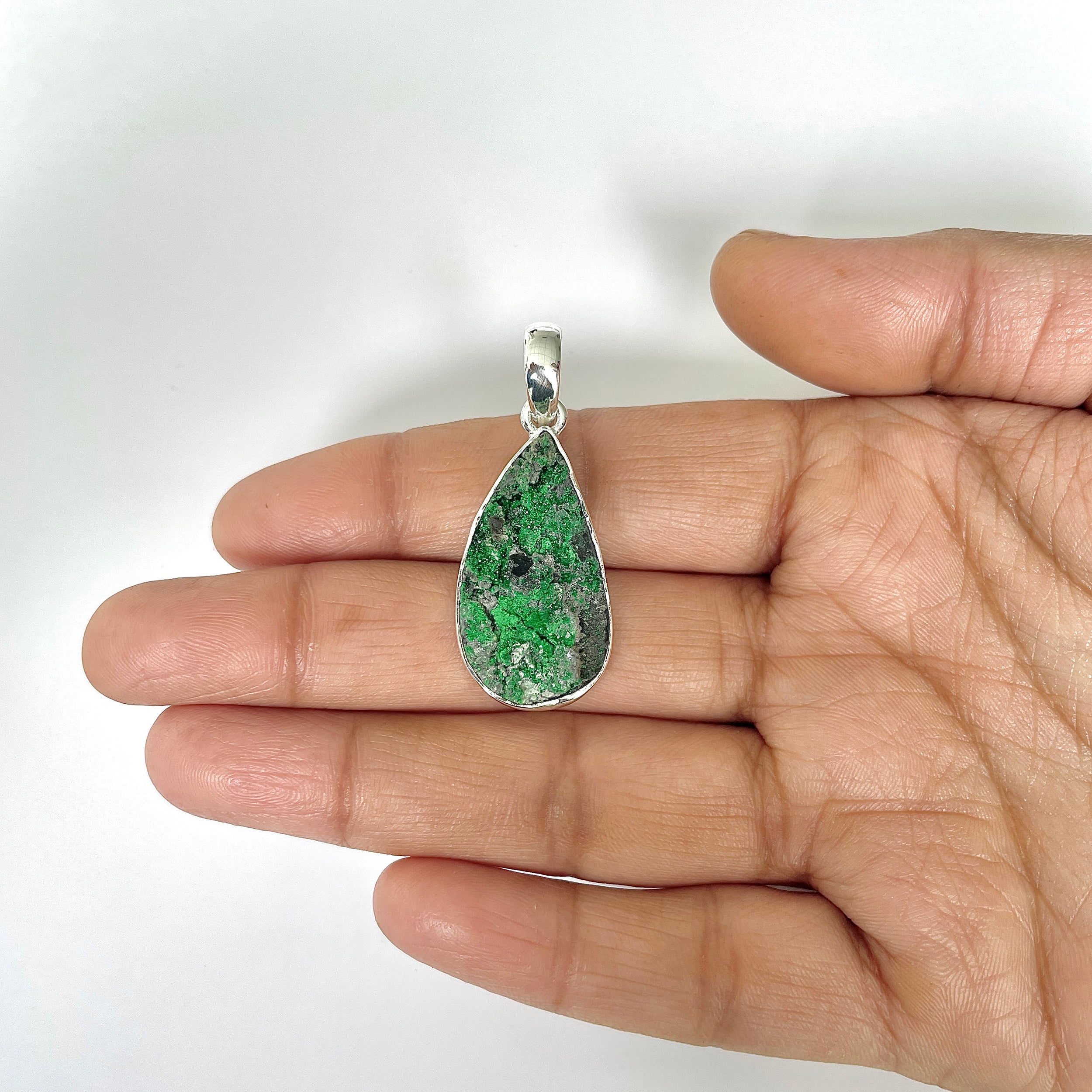 Uvarovite Pendant-(UVR-1-28)