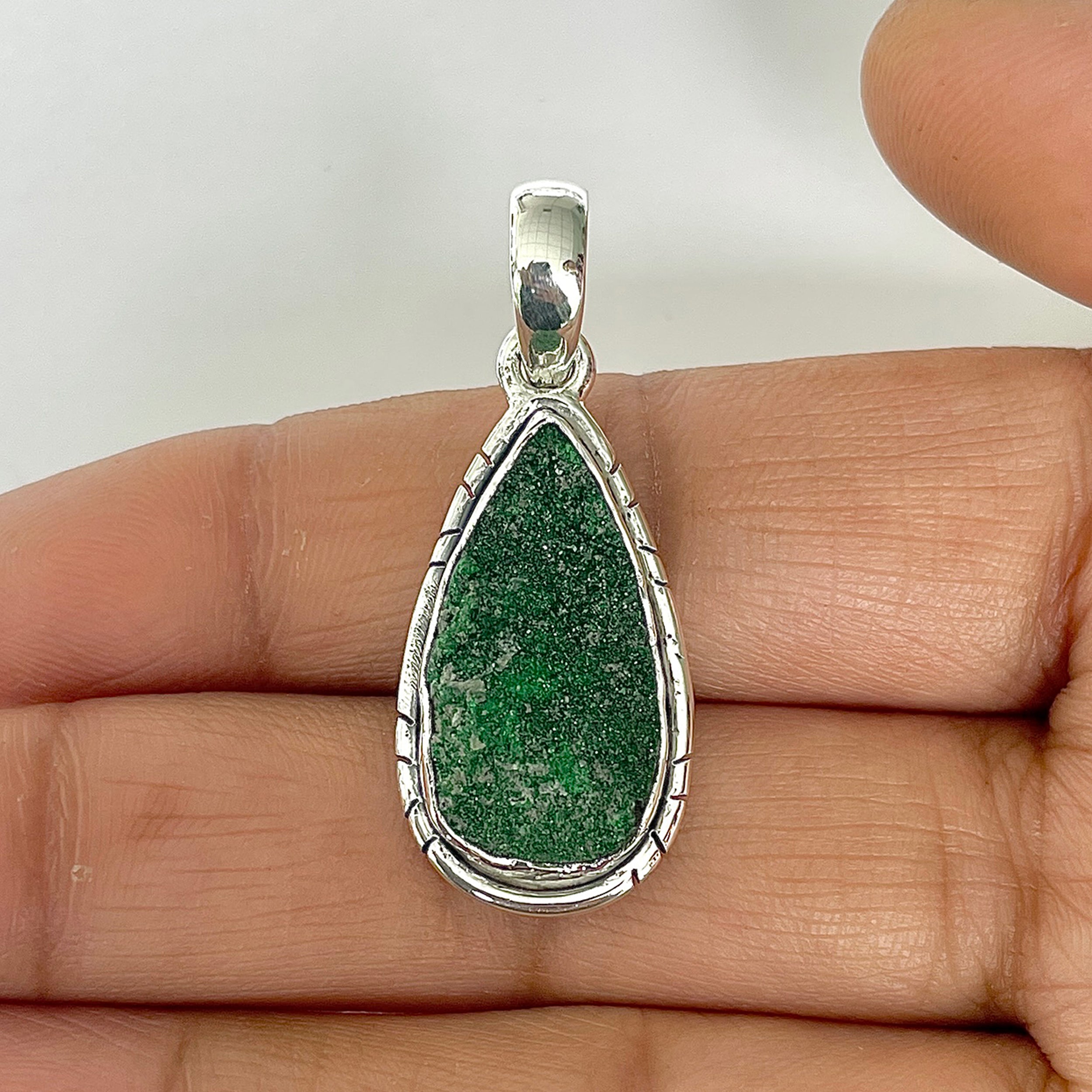 Uvarovite Pendant-(UVR-1-38)