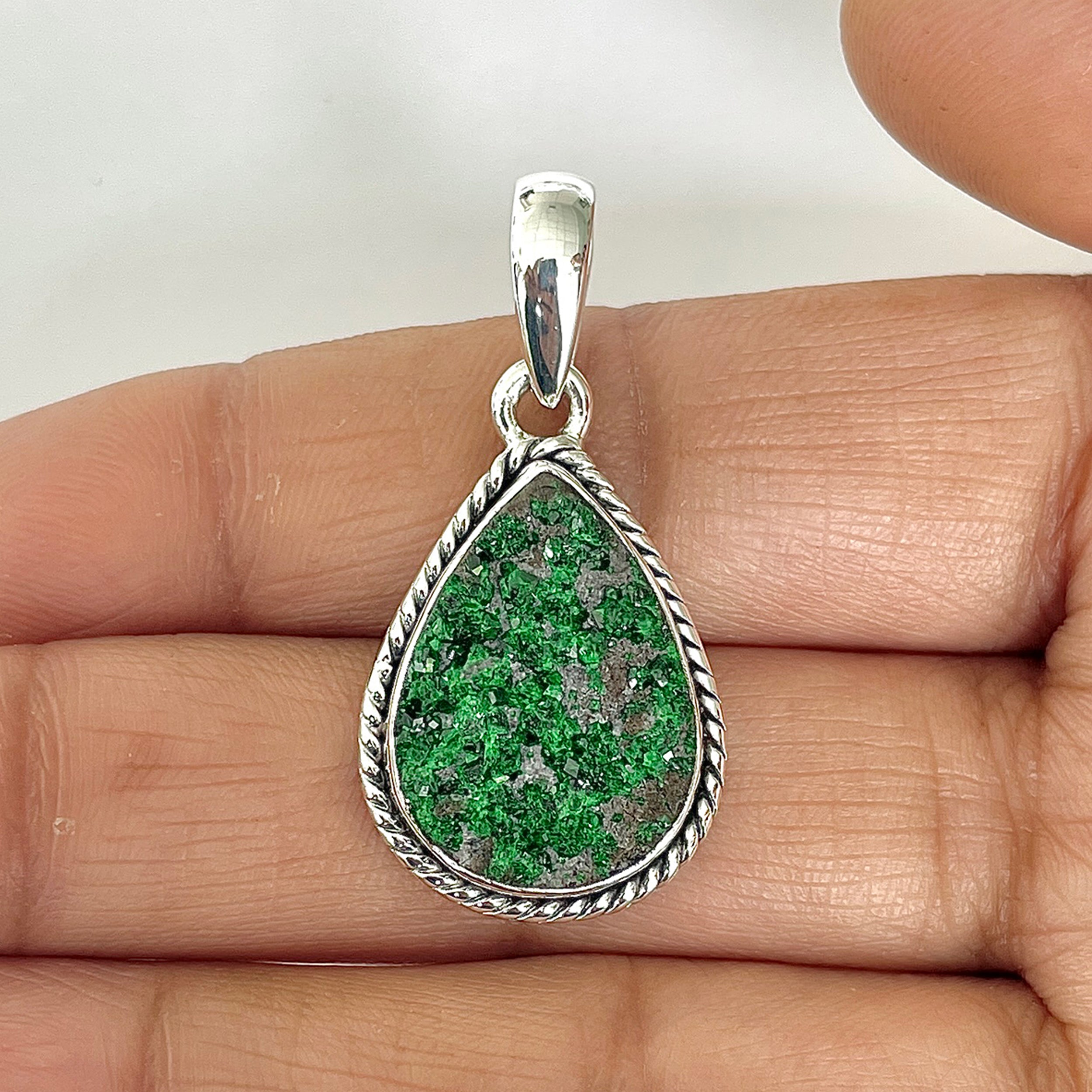 Uvarovite Pendant-(UVR-1-53)