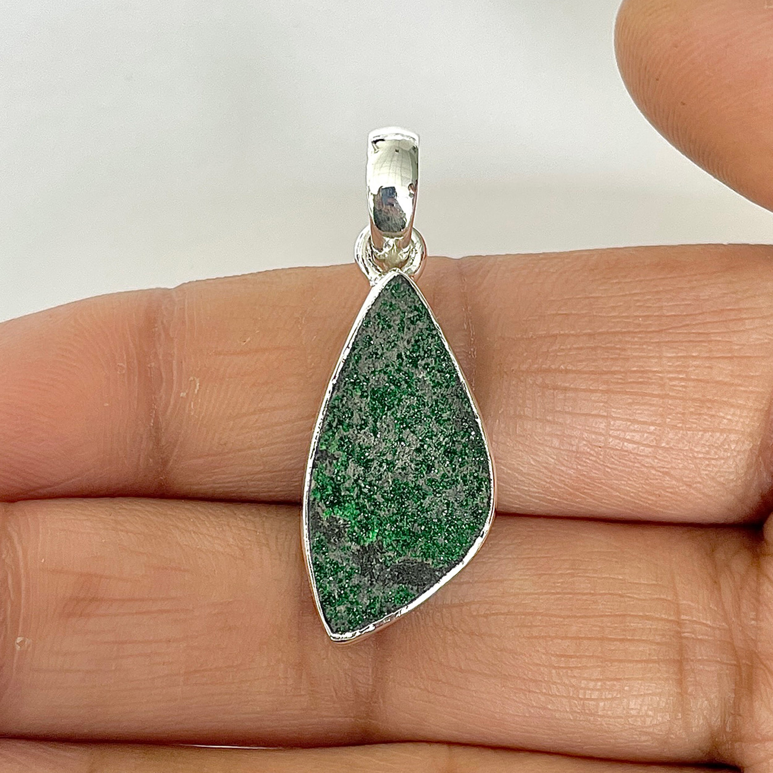 Uvarovite Pendant-(UVR-1-62)