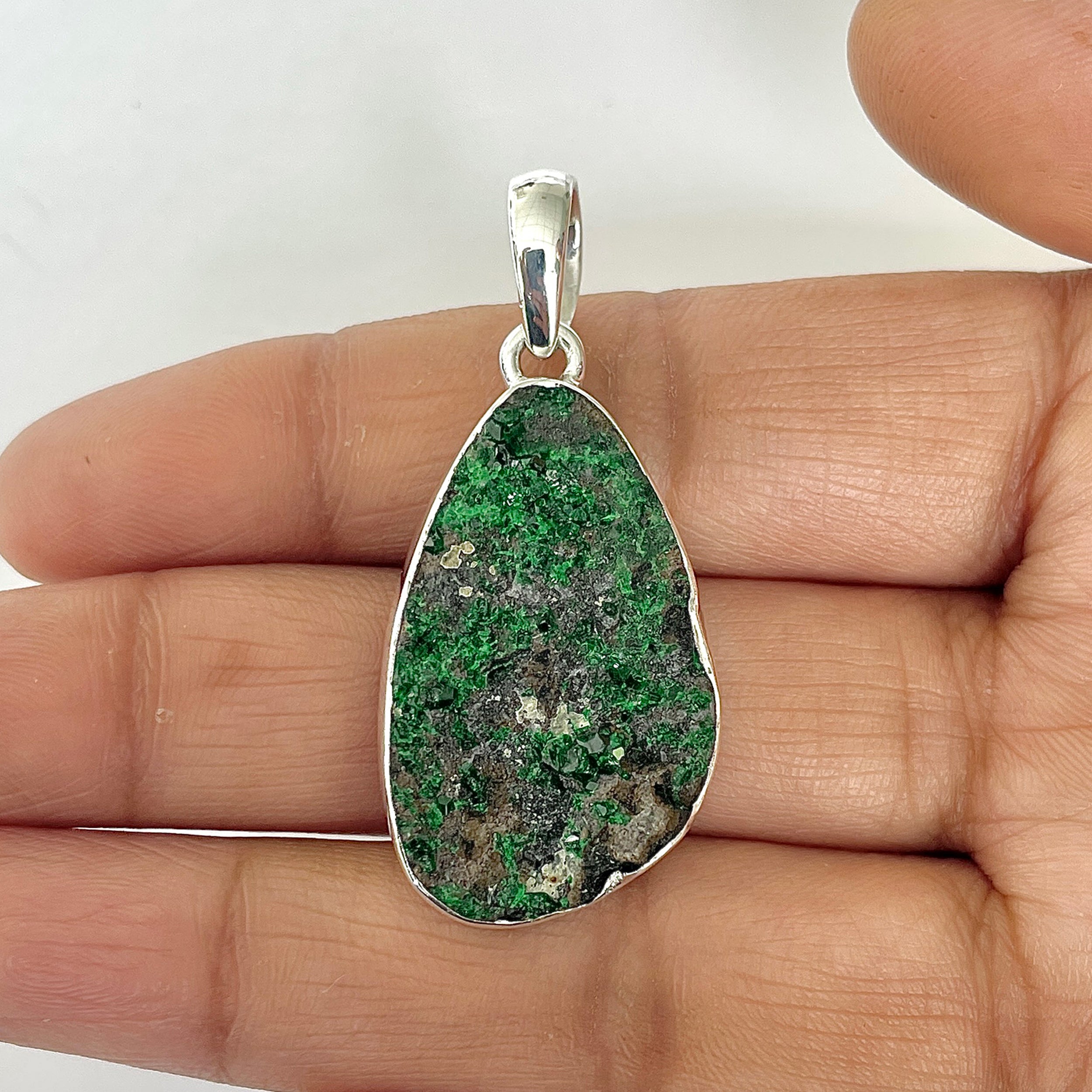 Uvarovite Pendant-(UVR-1-65)
