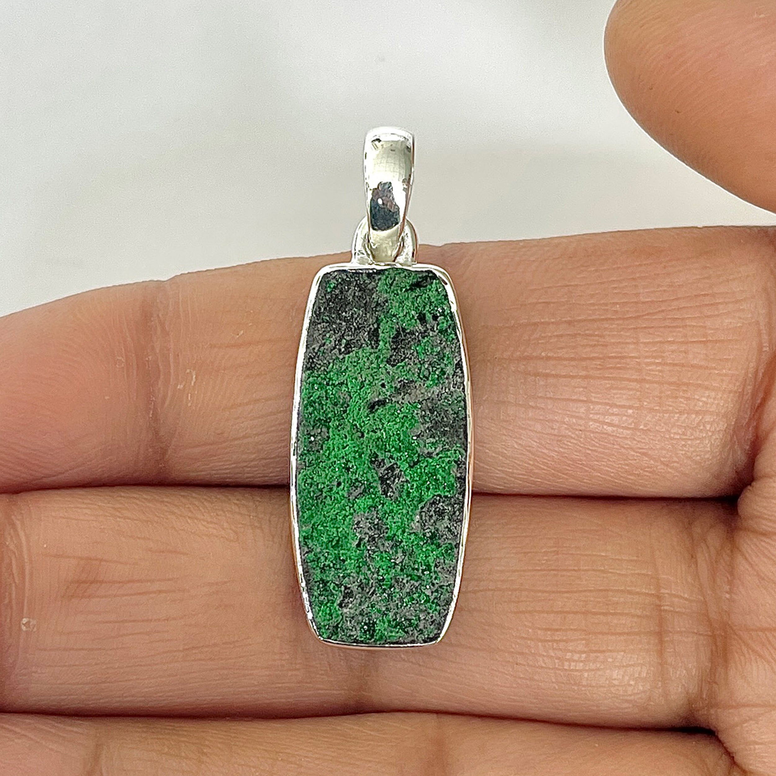 Uvarovite Pendant-(UVR-1-66)
