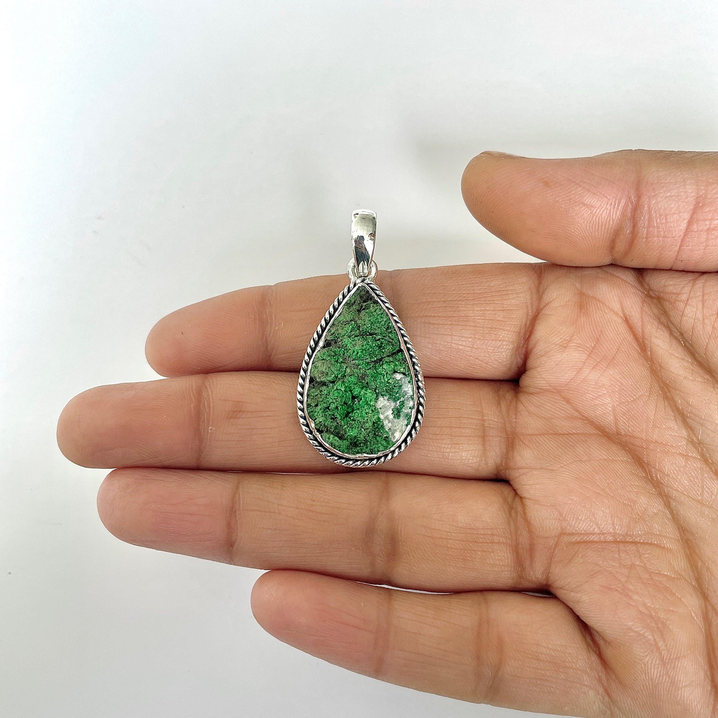 Uvarovite Pendant-(UVR-1-67)
