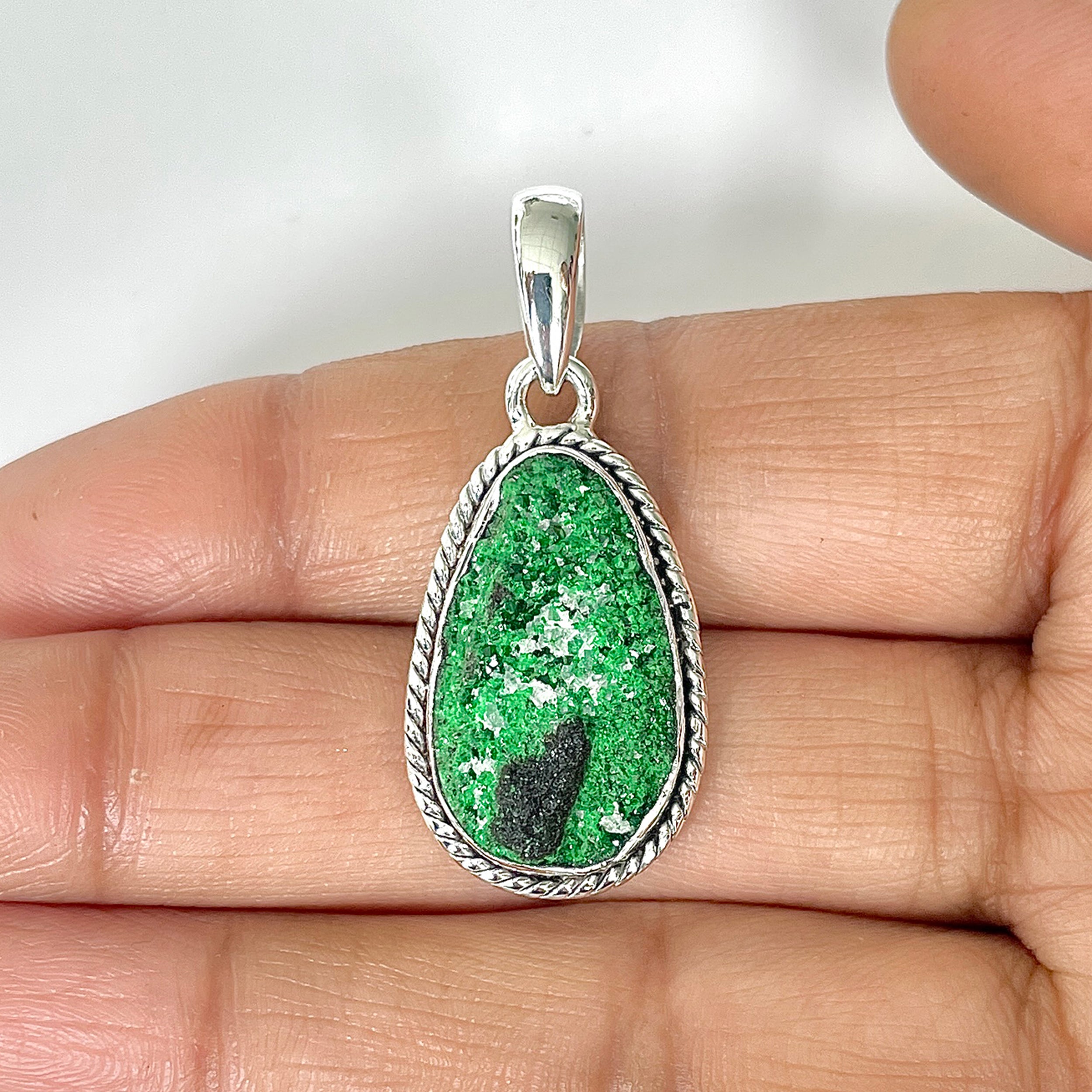 Uvarovite Pendant-(UVR-1-7)