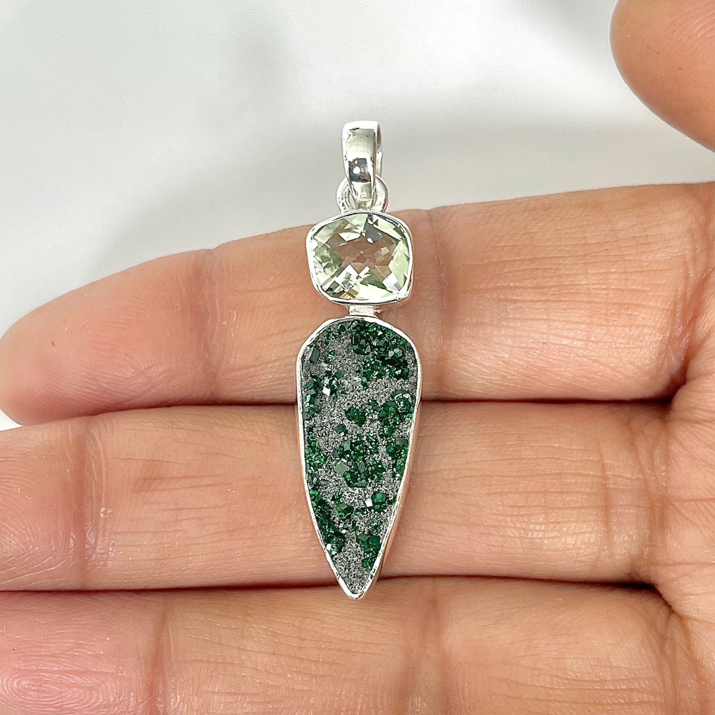 Uvarovite Pendant-(UVR-1-8)