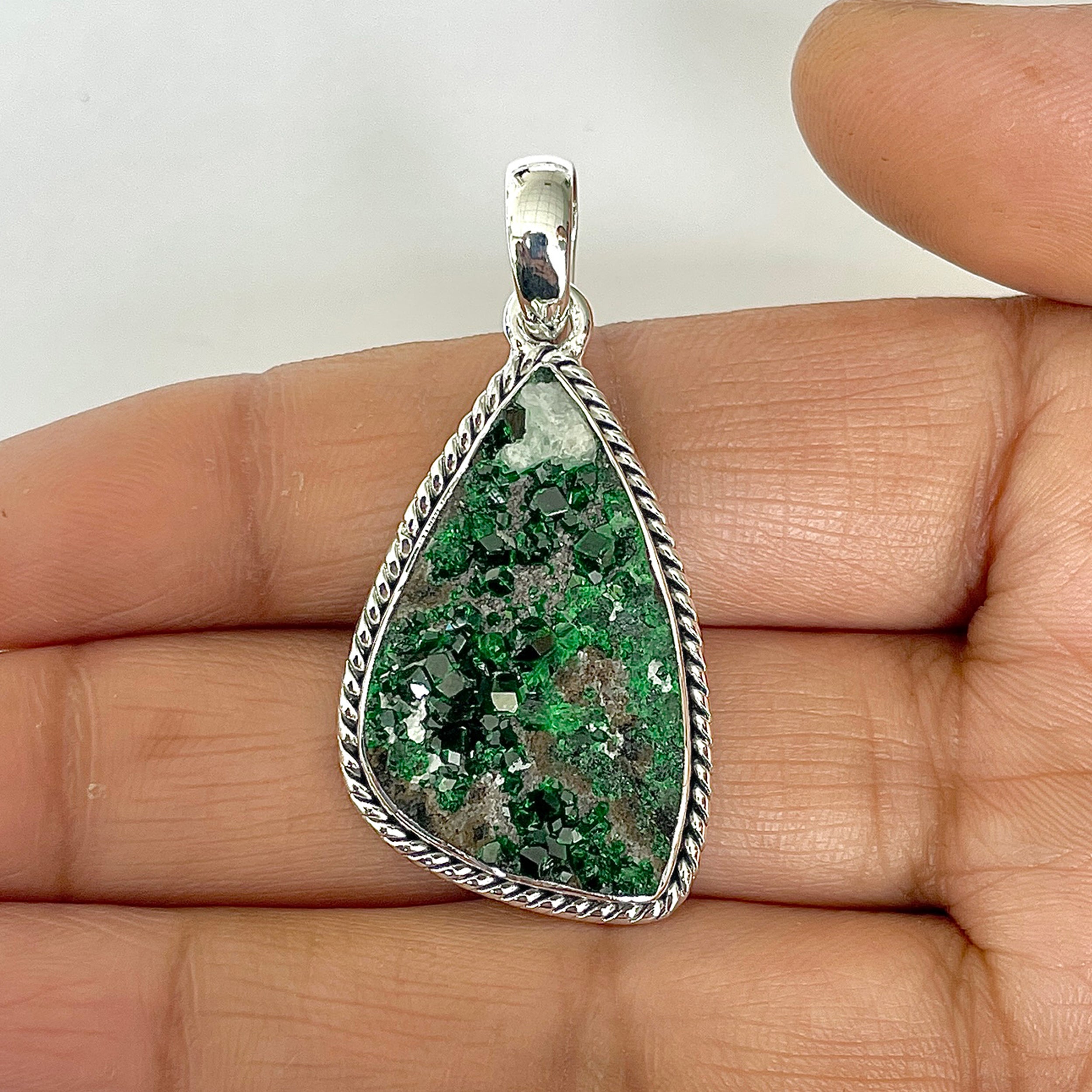Uvarovite Pendant-(UVR-1-83)
