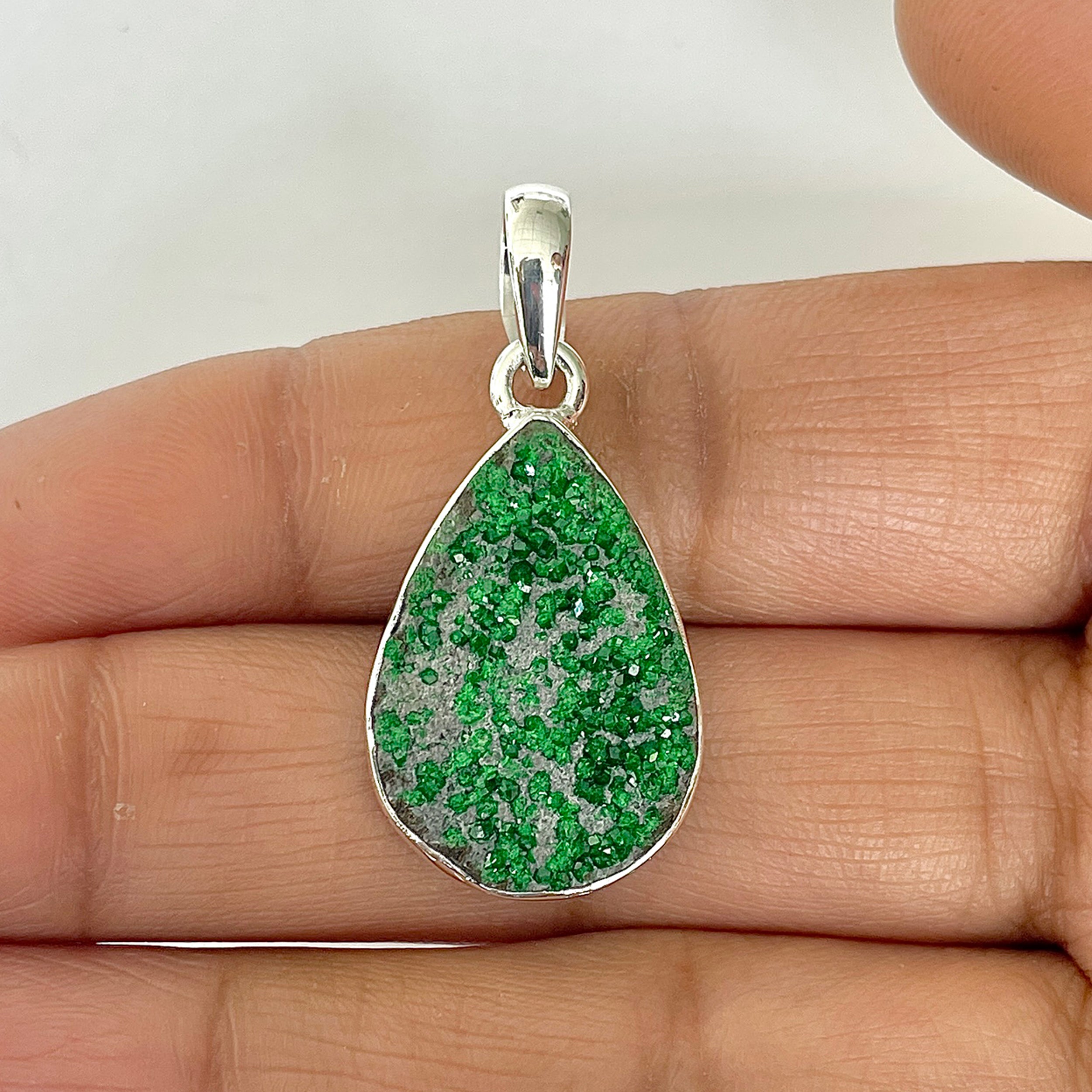 Uvarovite Pendant-(UVR-1-84)