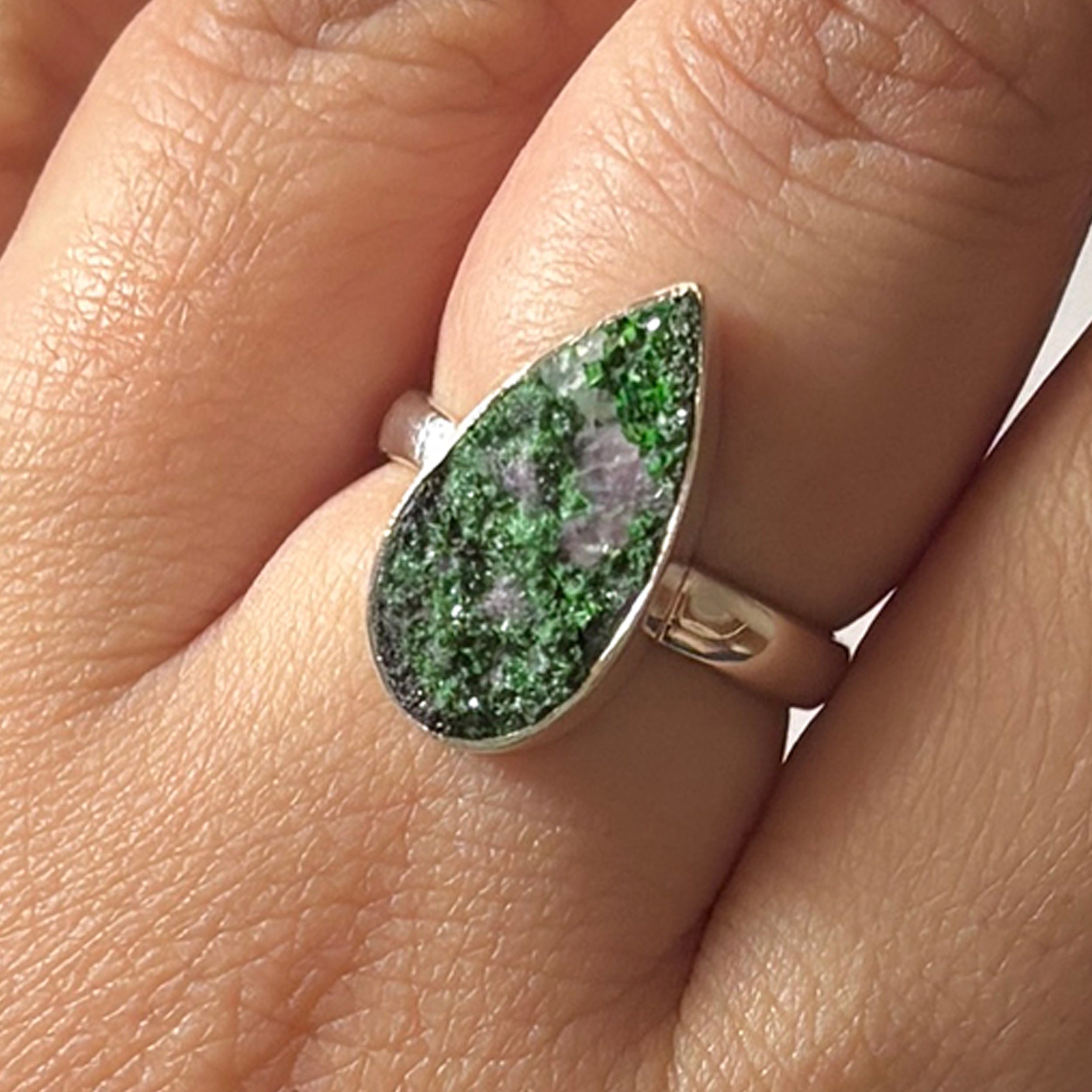 Uvarovite Ring-(UVR-2-1)