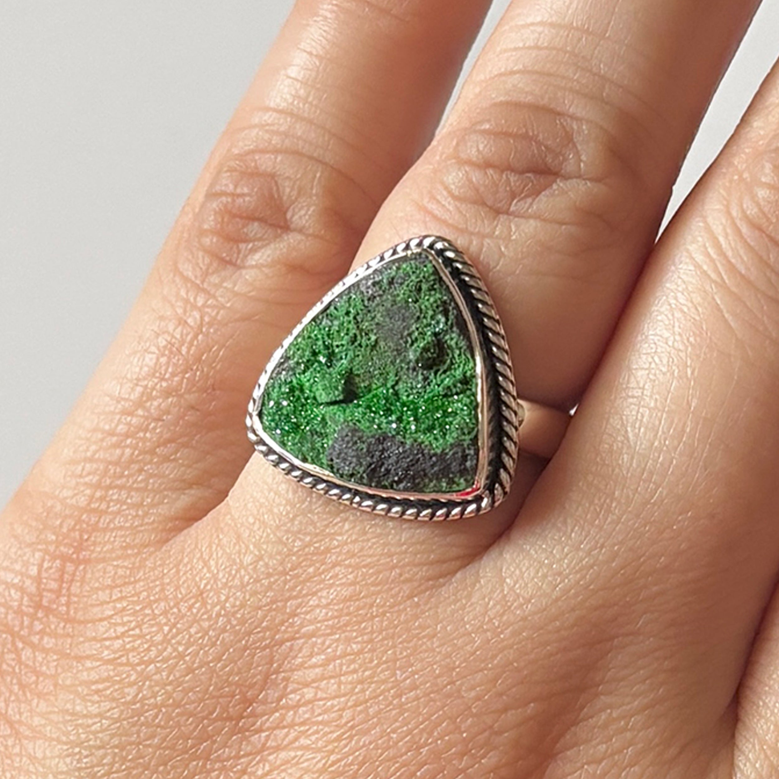 Uvarovite Ring-(UVR-2-103)