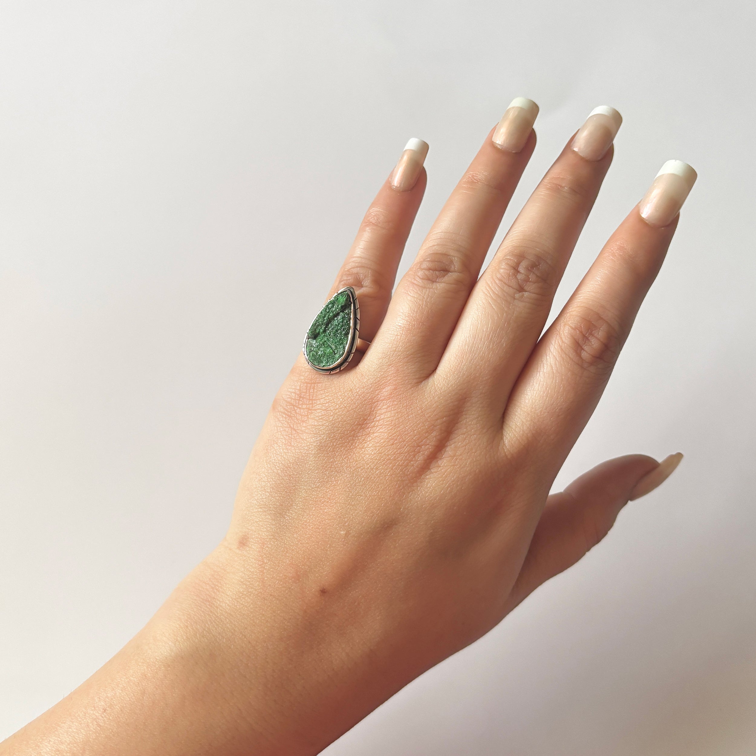 Uvarovite Ring-(UVR-2-118)