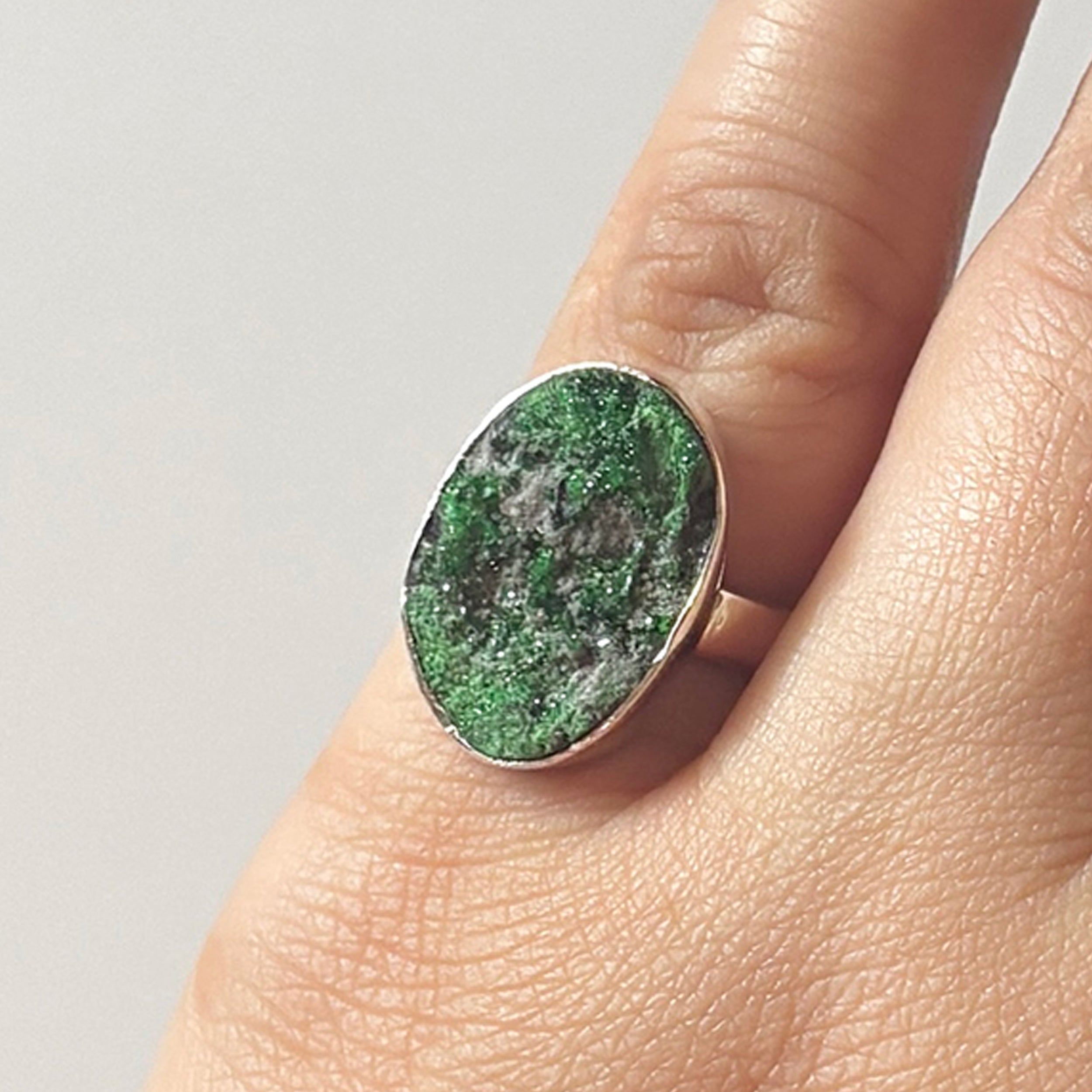 Uvarovite Ring-(UVR-2-125)