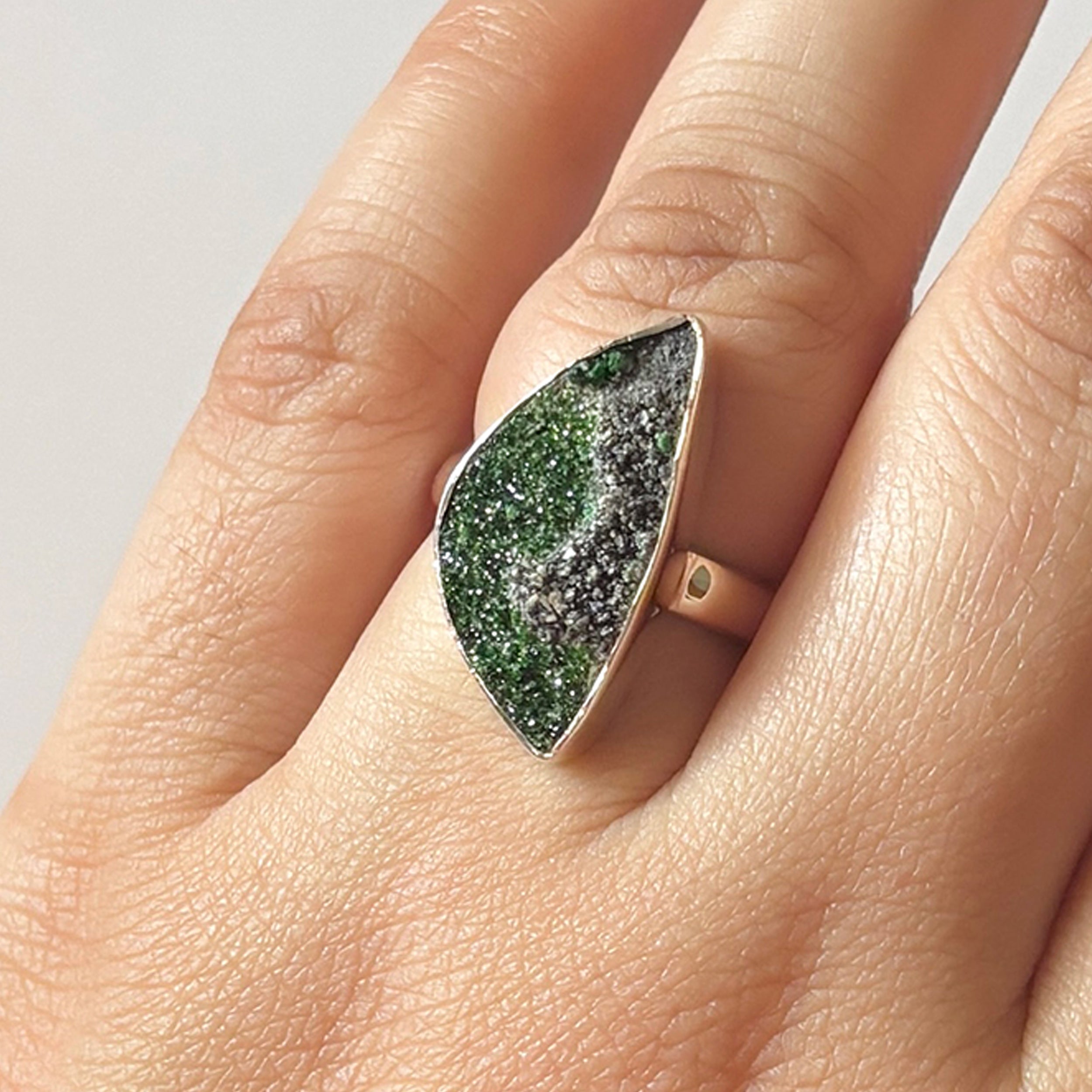 Uvarovite Ring-(UVR-2-128)