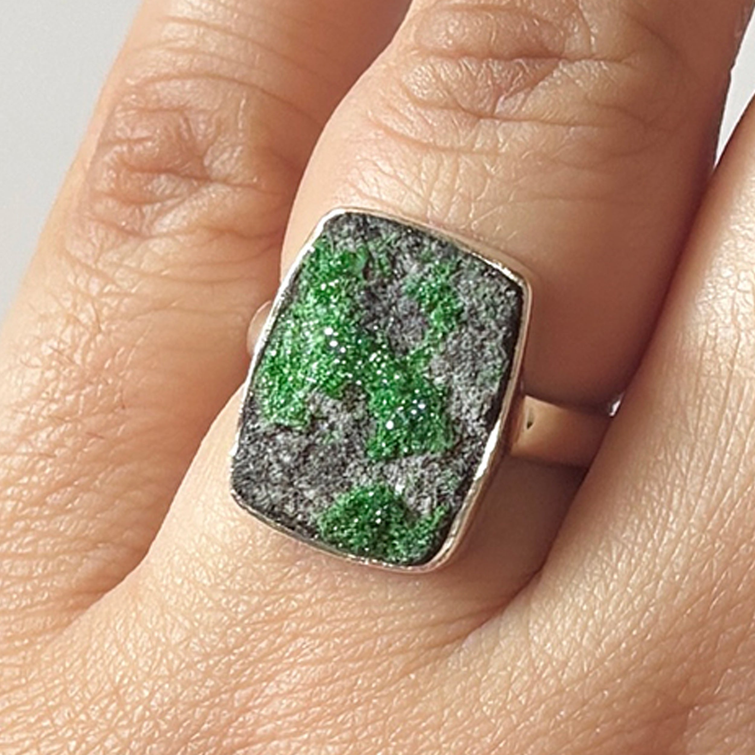 Uvarovite Ring-(UVR-2-129)