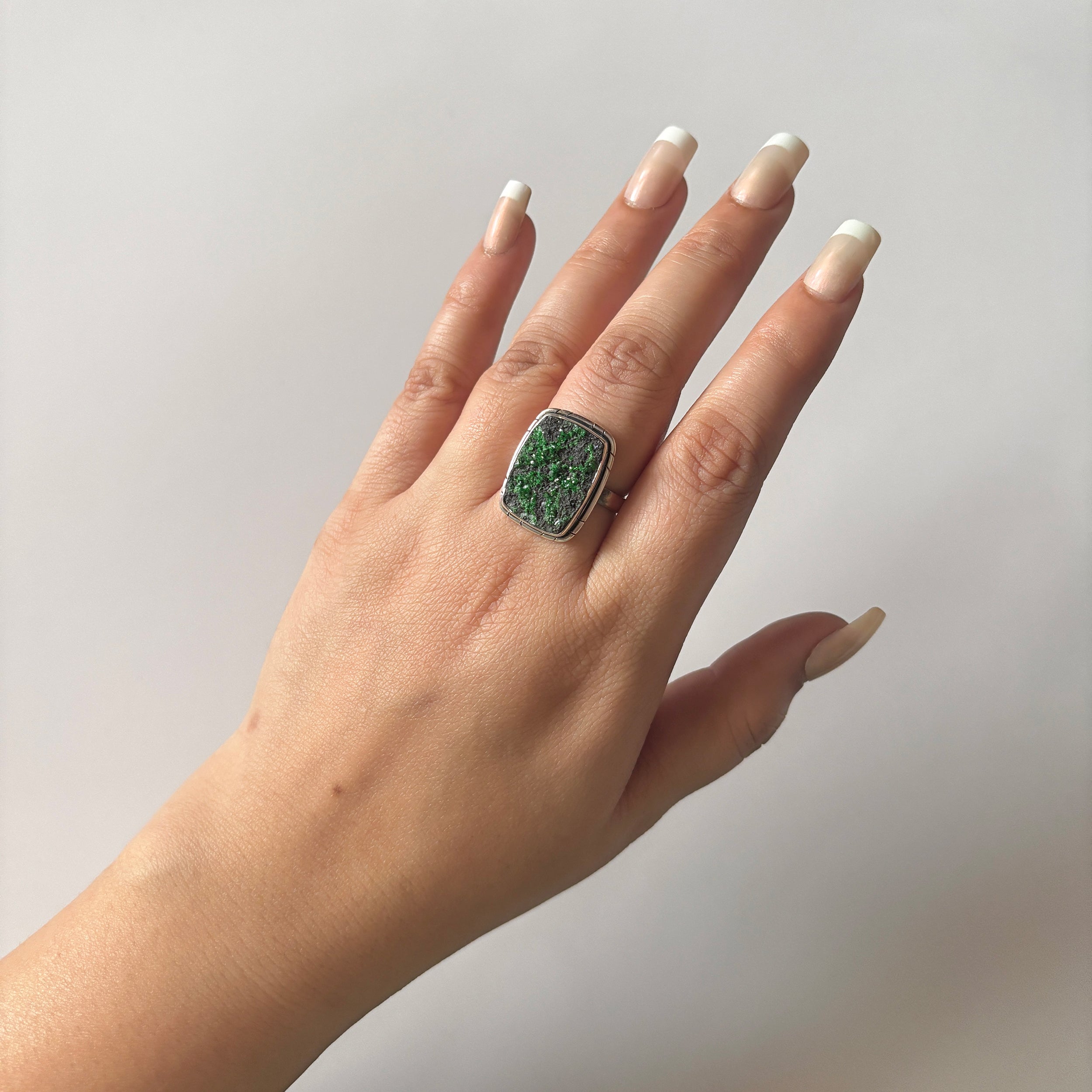 Uvarovite Ring-(UVR-2-15)