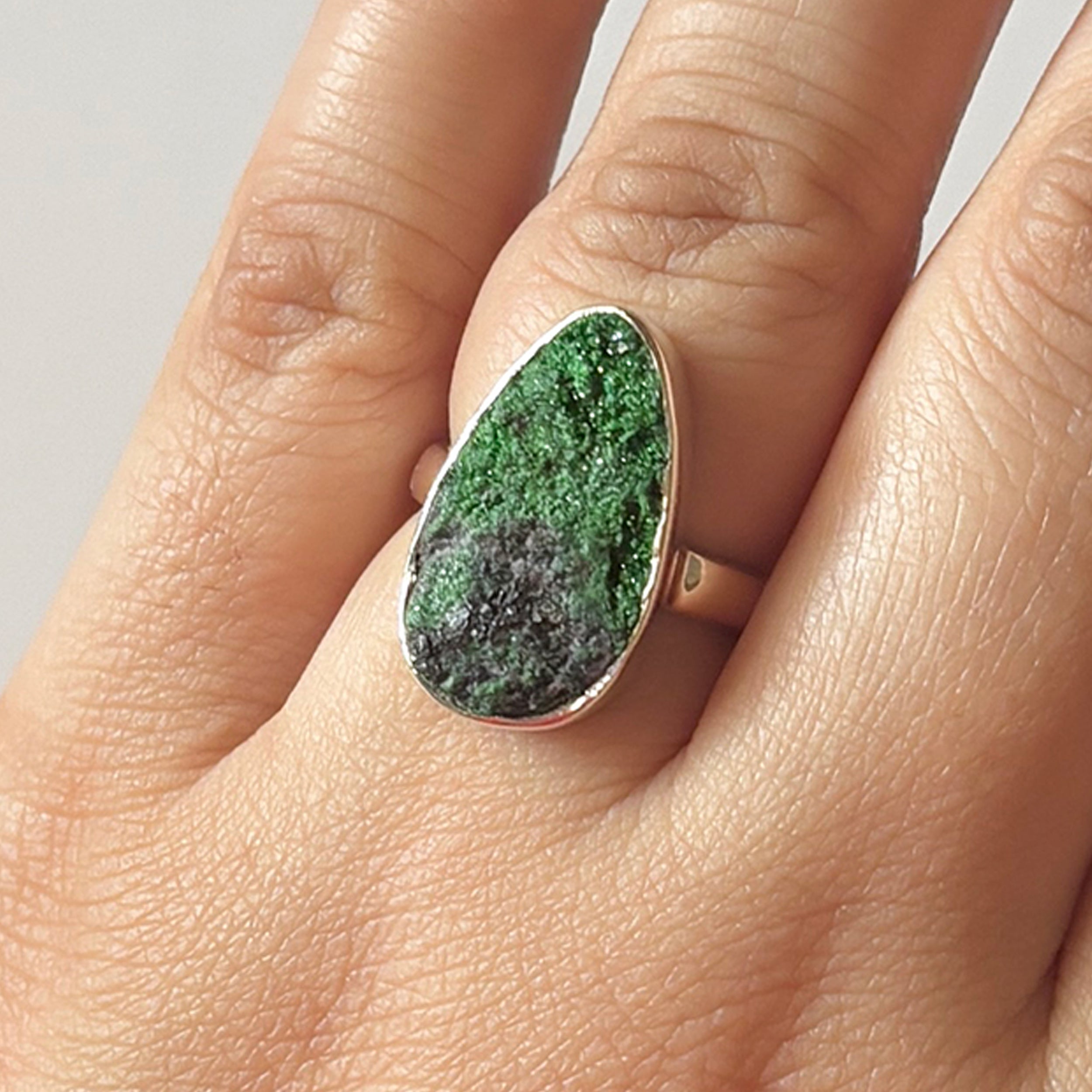 Uvarovite Ring-(UVR-2-153)