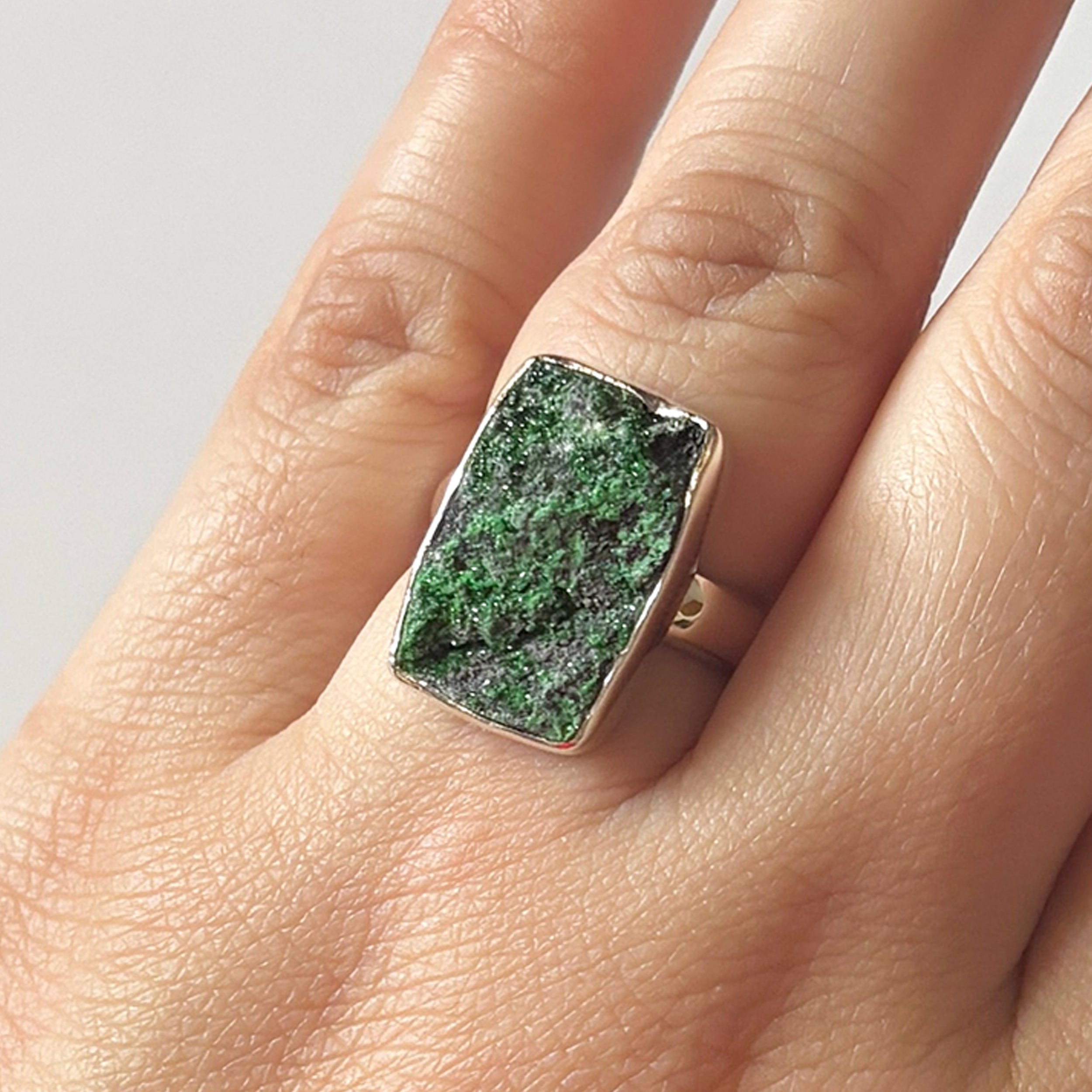 Uvarovite Ring-(UVR-2-160)