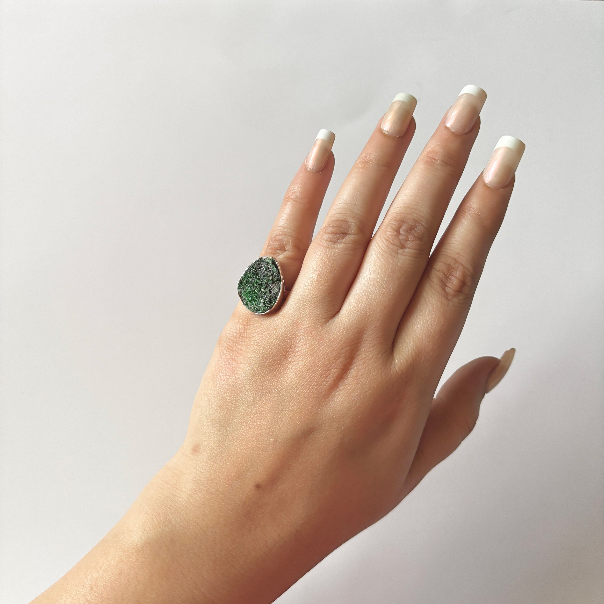Uvarovite Ring-(UVR-2-166)