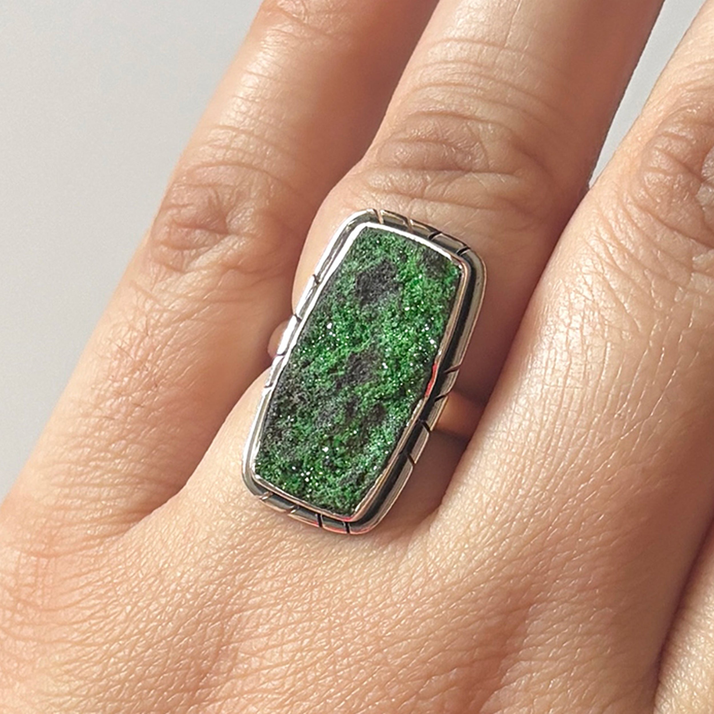 Uvarovite Ring-(UVR-2-169)