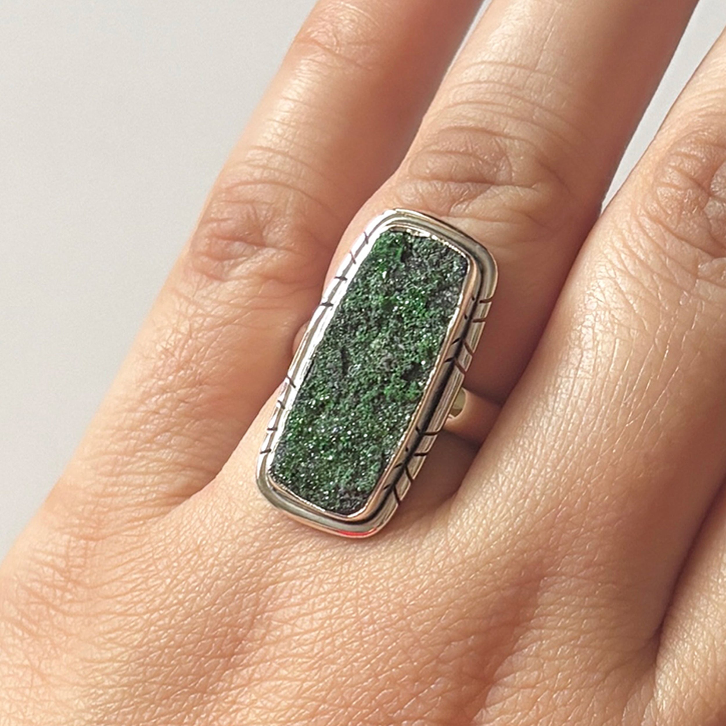 Uvarovite Ring-(UVR-2-177)