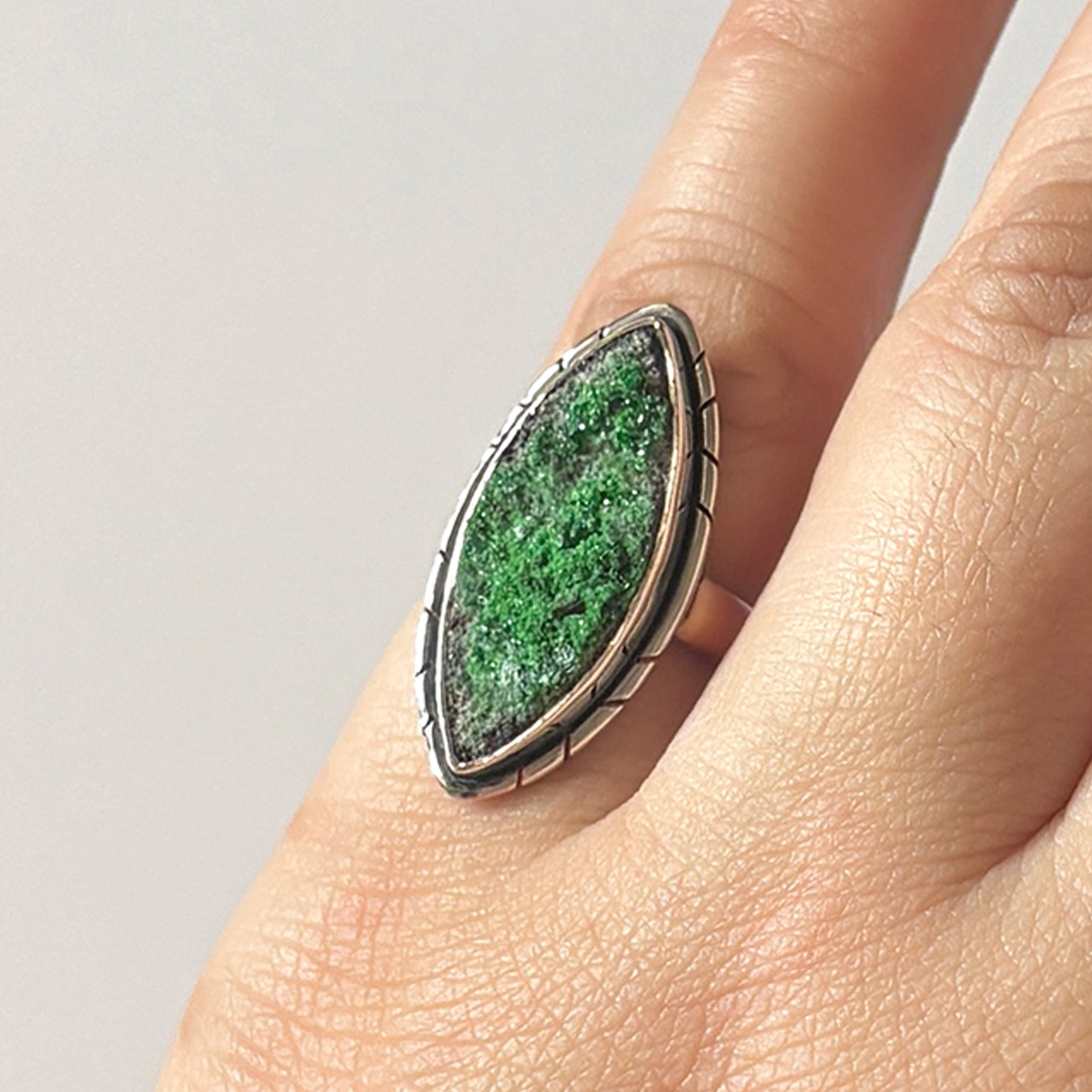 Uvarovite Ring-(UVR-2-178)