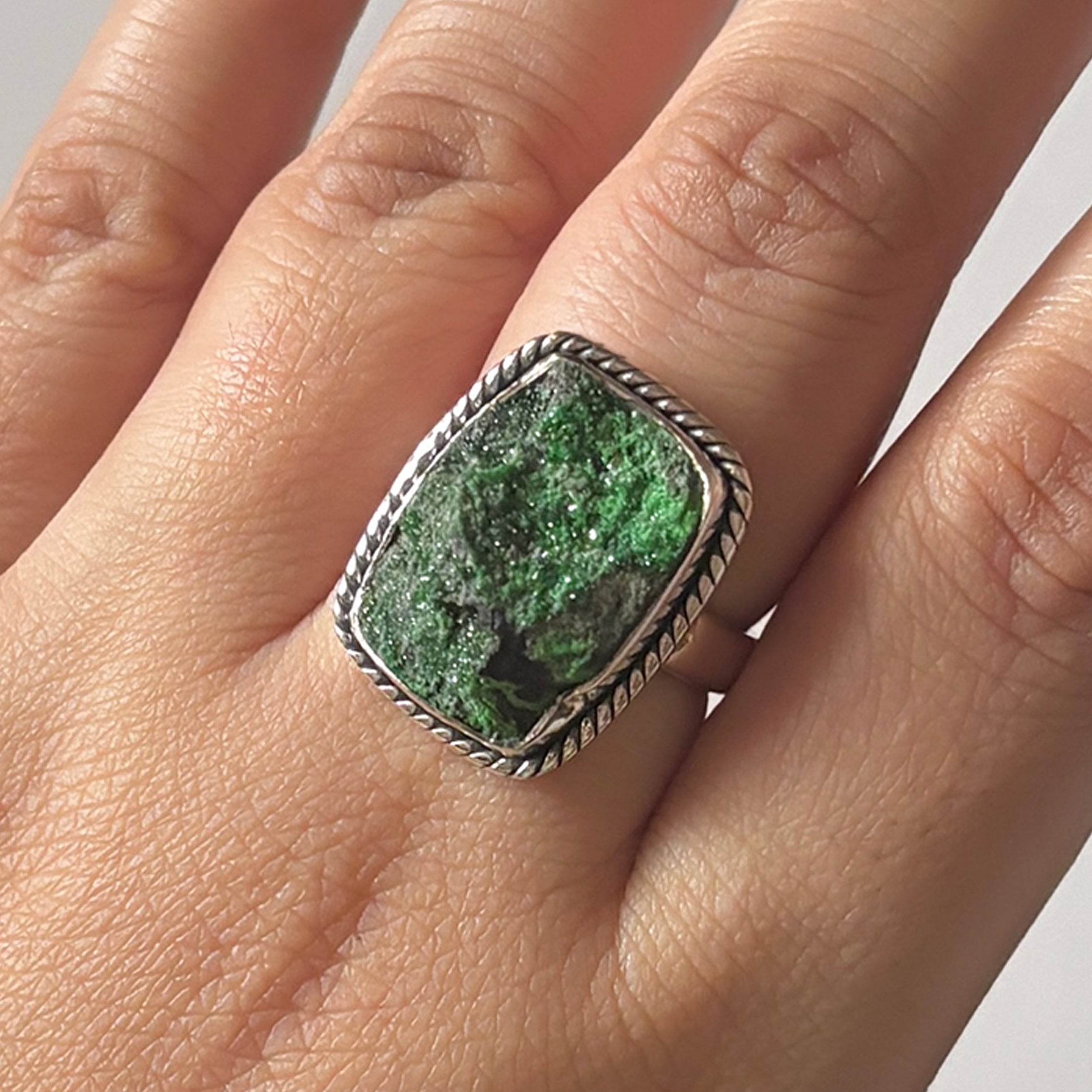 Uvarovite Ring-(UVR-2-21)