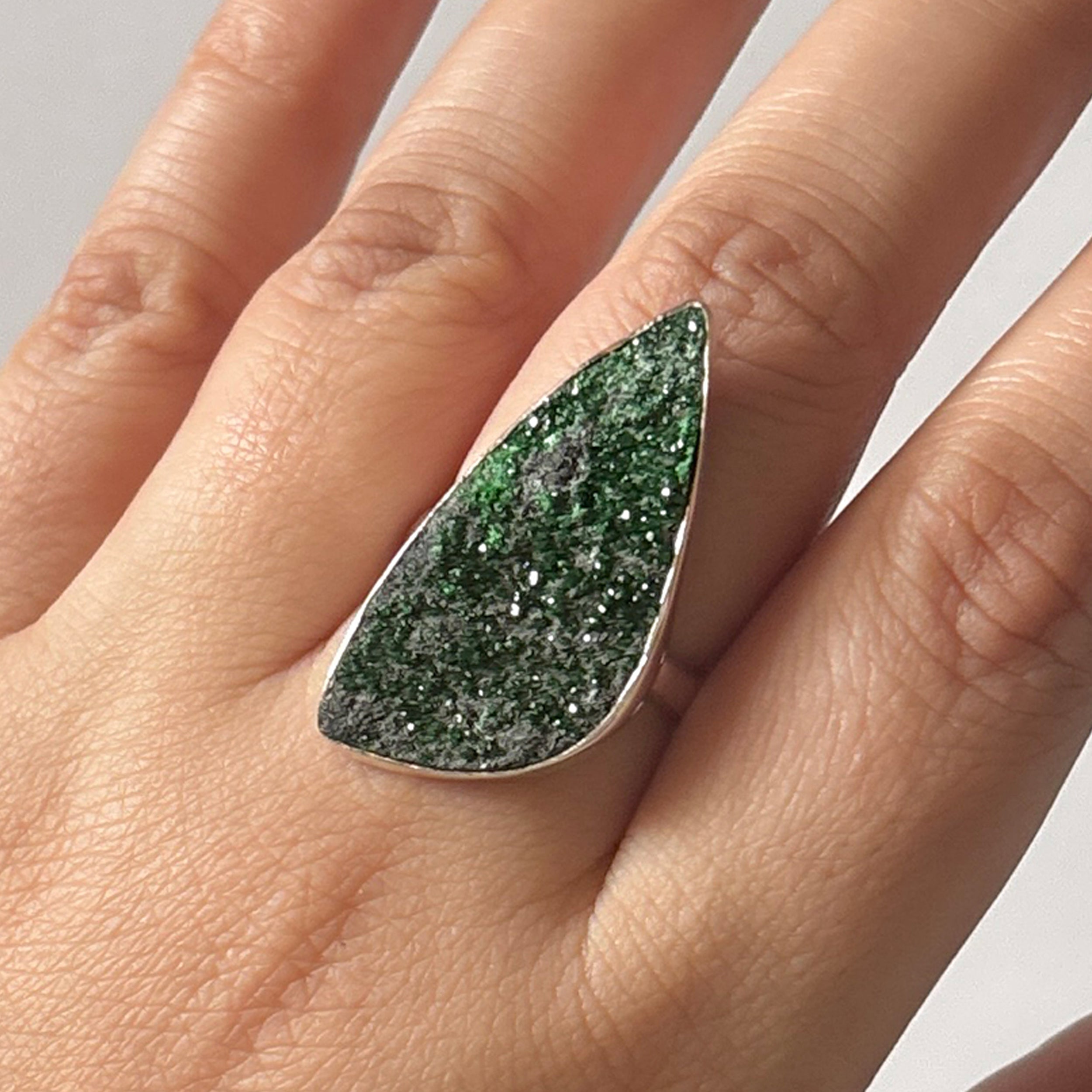 Uvarovite Ring-(UVR-2-29)