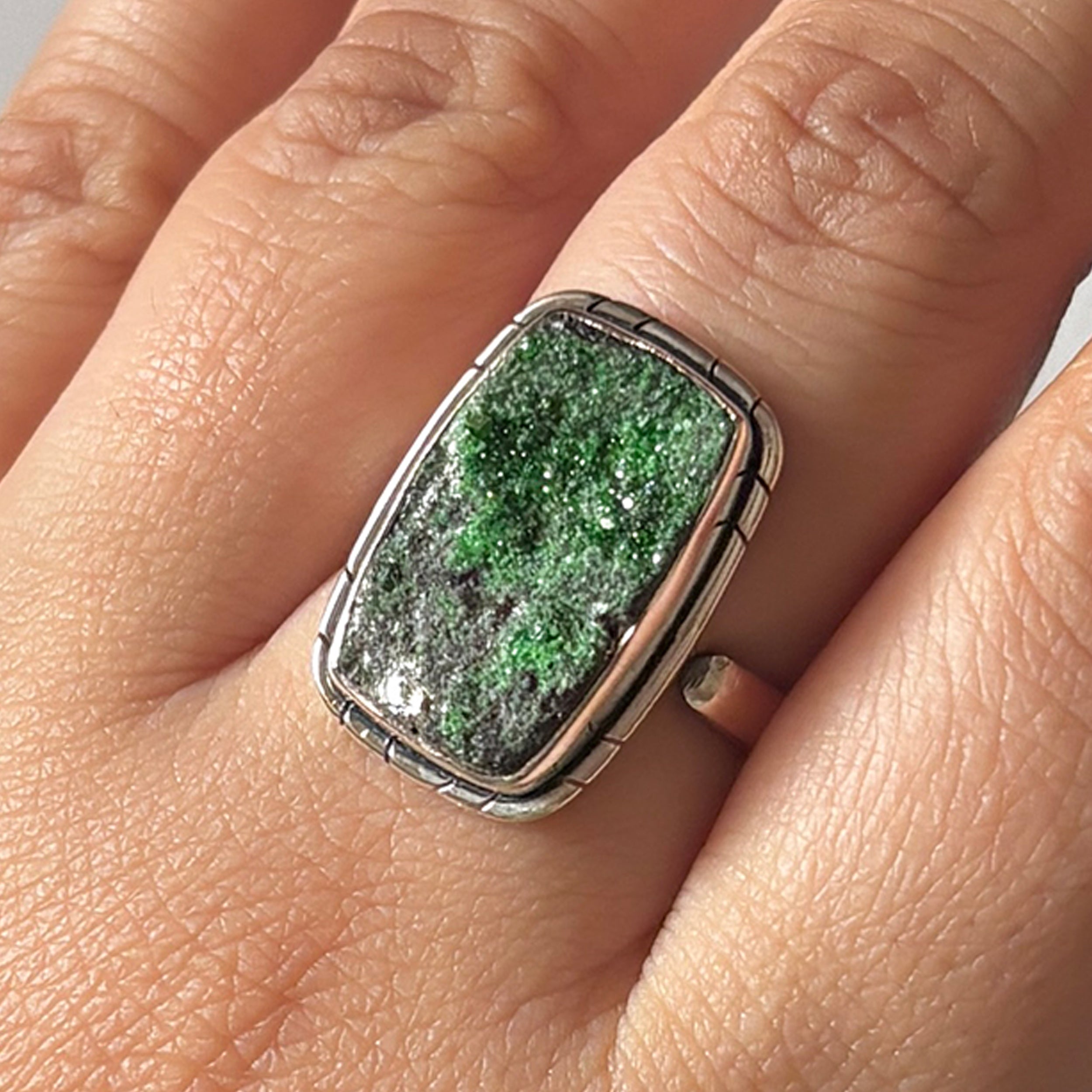 Uvarovite Ring-(UVR-2-33)