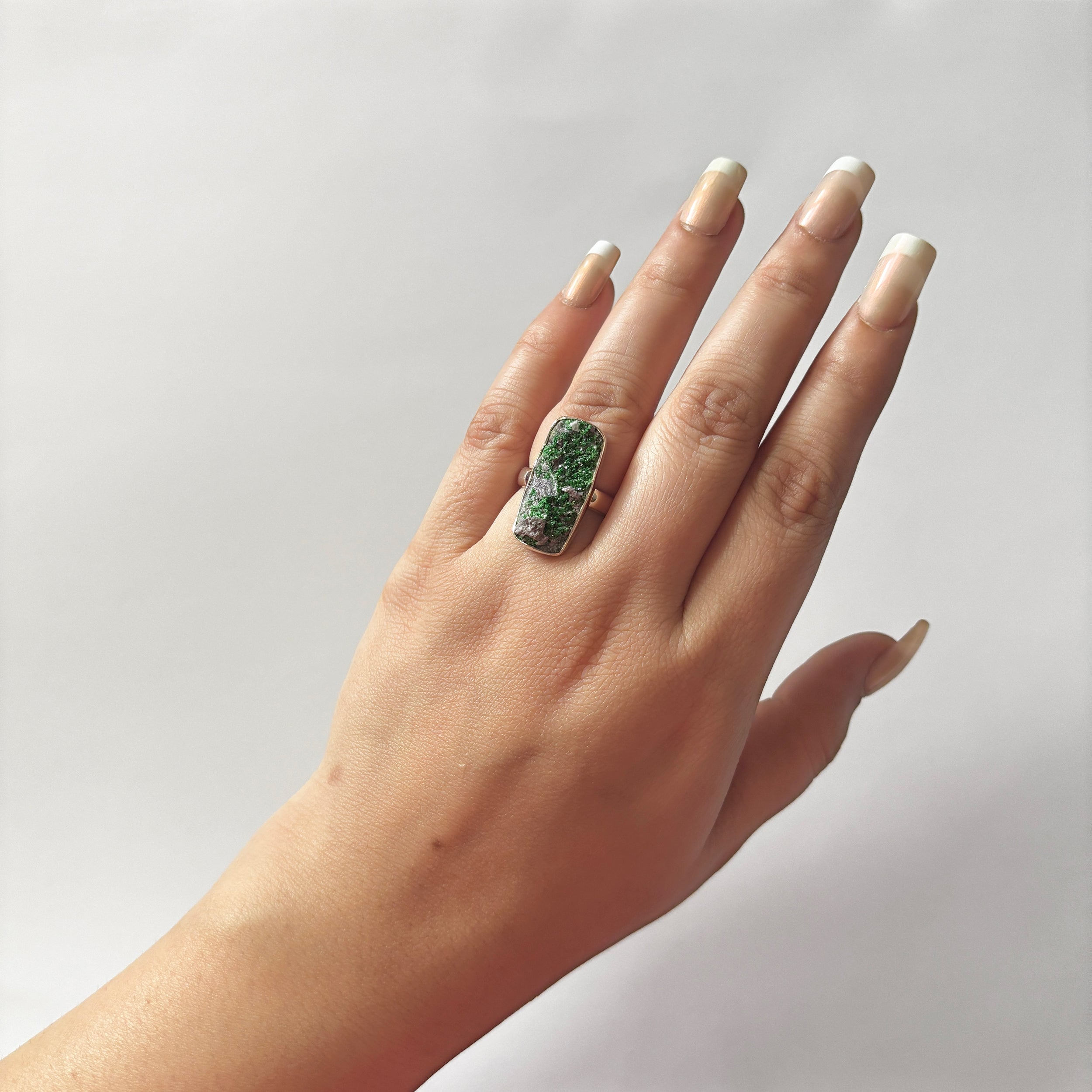 Uvarovite Ring-(UVR-2-45)