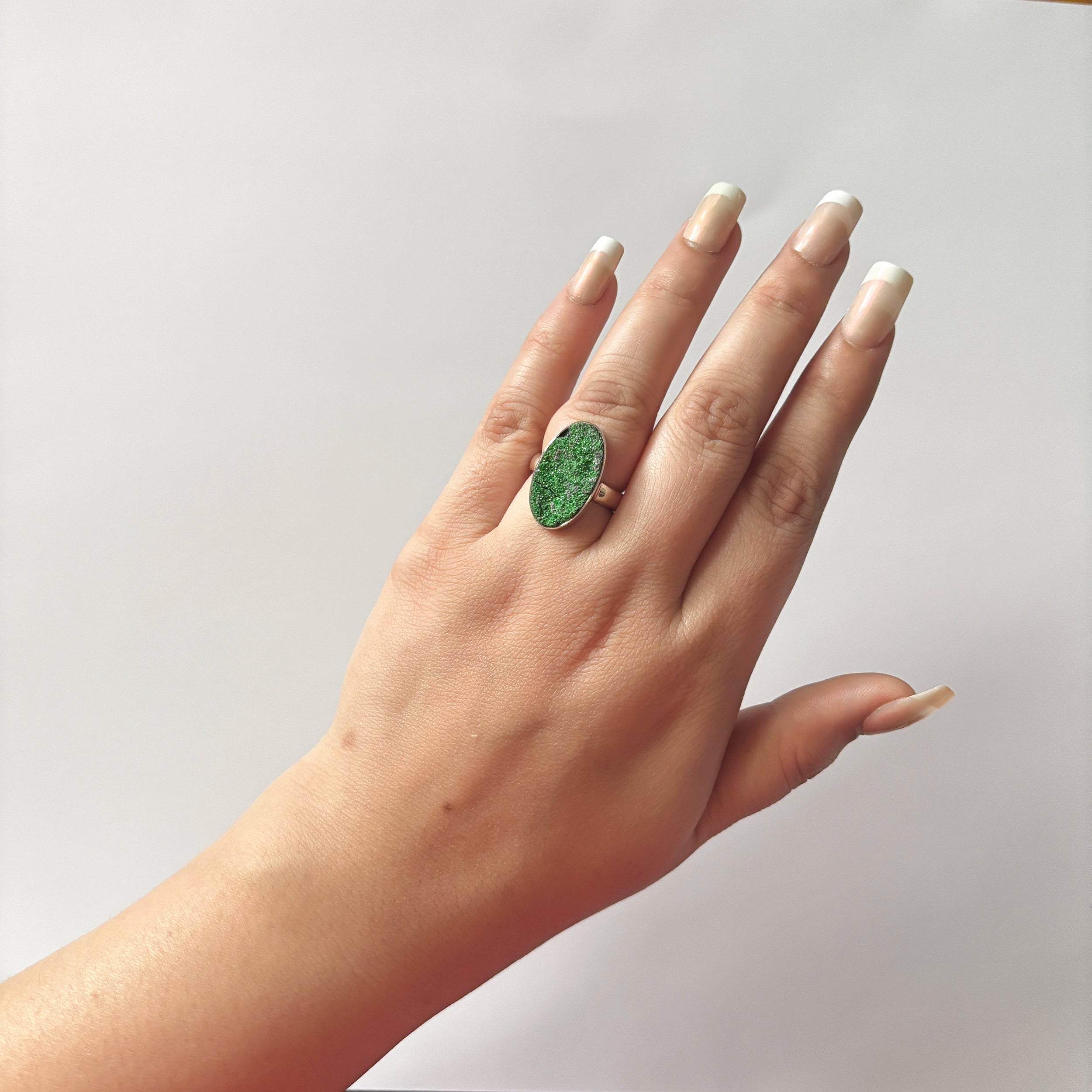Uvarovite Ring-(UVR-2-54)